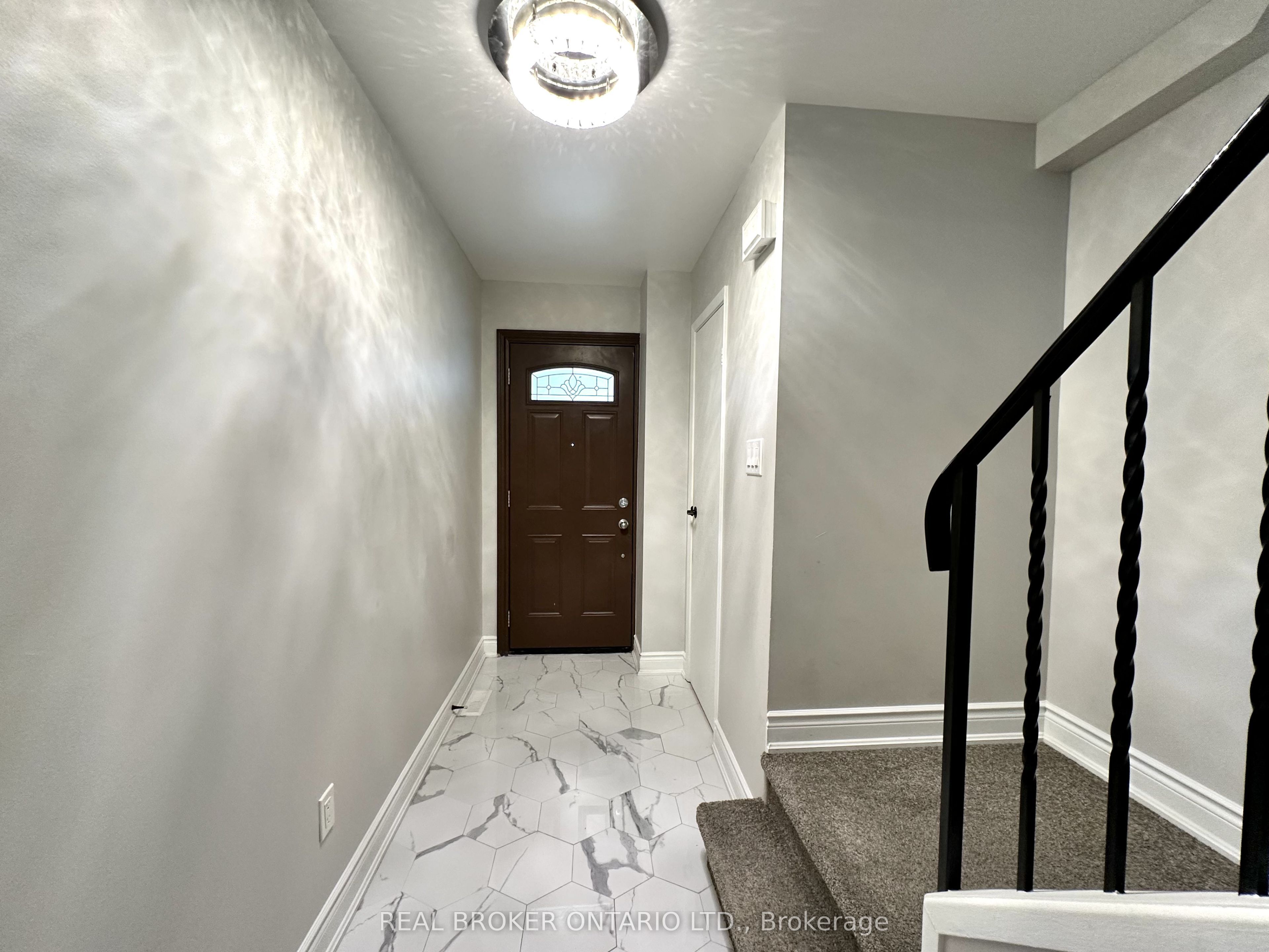 1485 Gulleden Drive 8 Property Photo 4