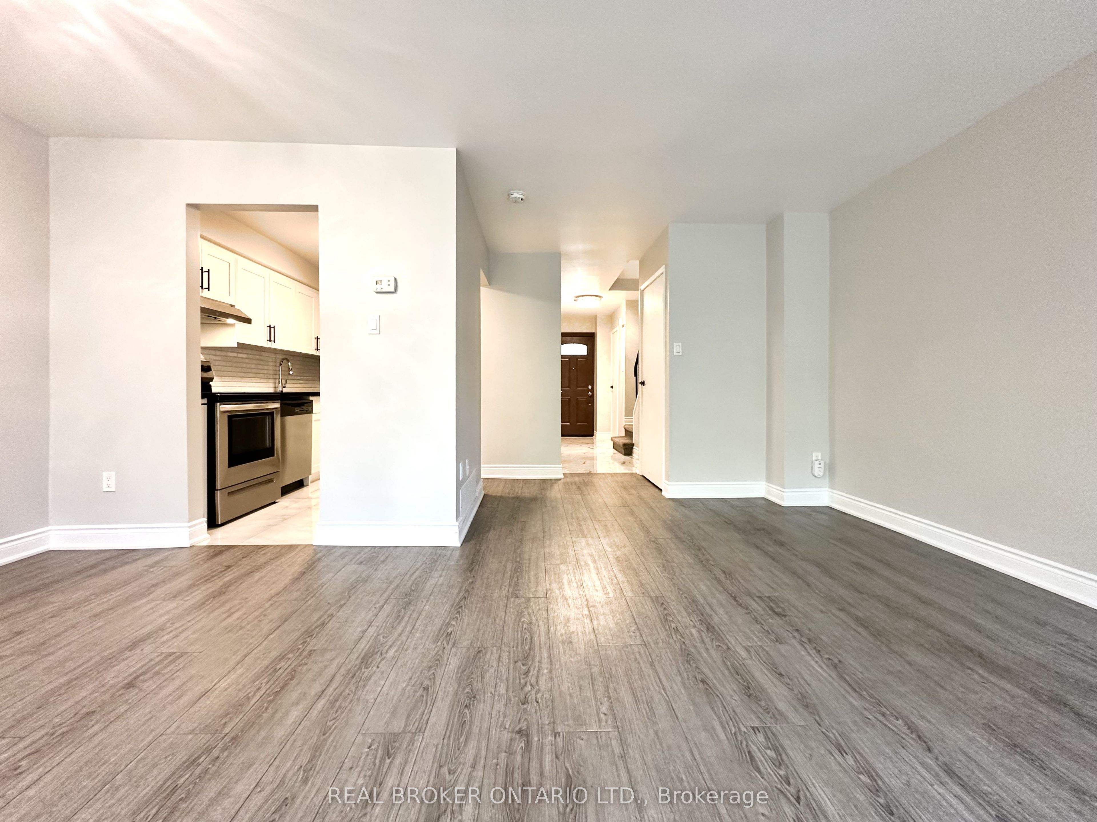 1485 Gulleden Drive 8 Property Photo 11