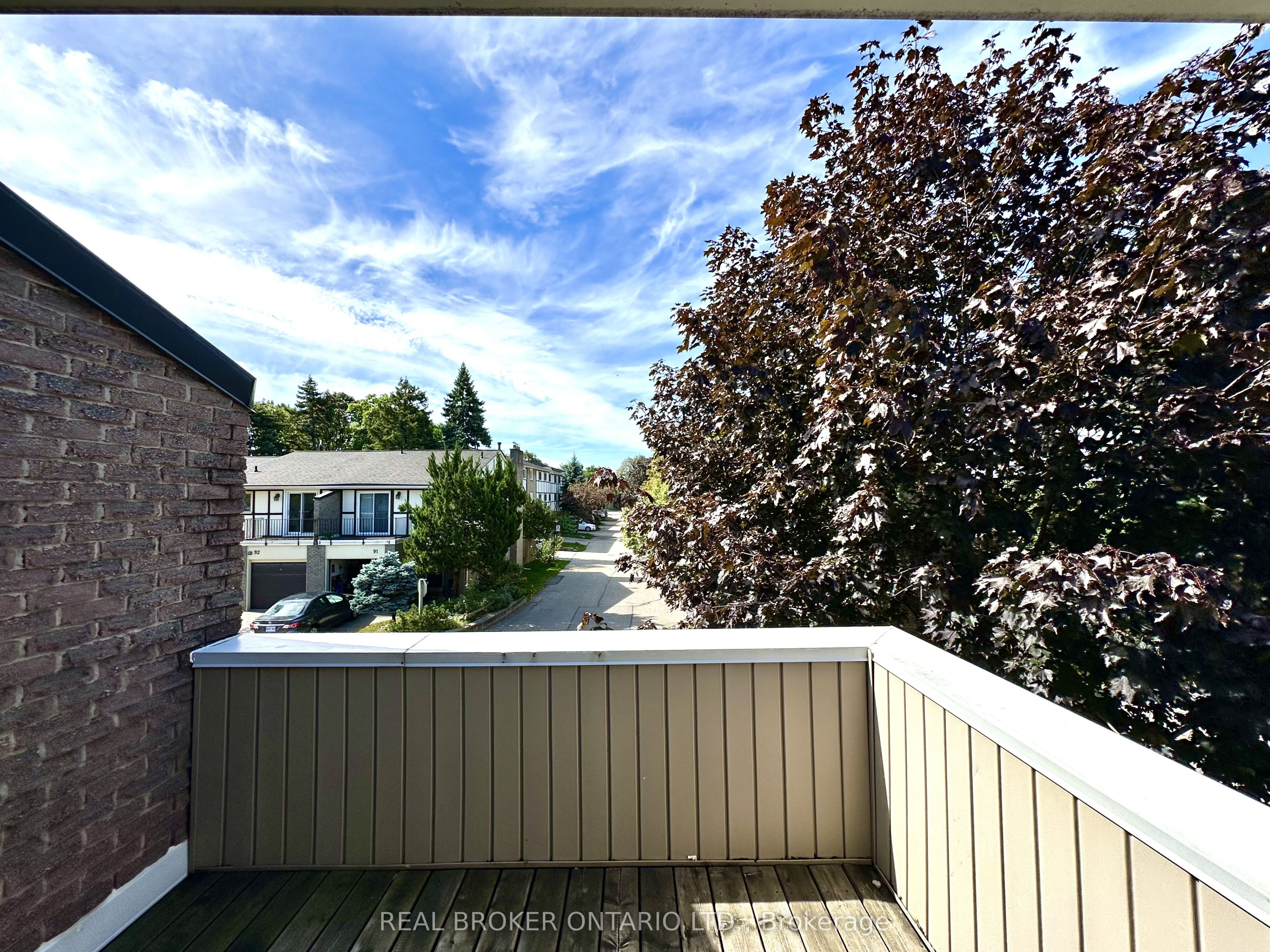 1485 Gulleden Drive 8 Property Photo 25