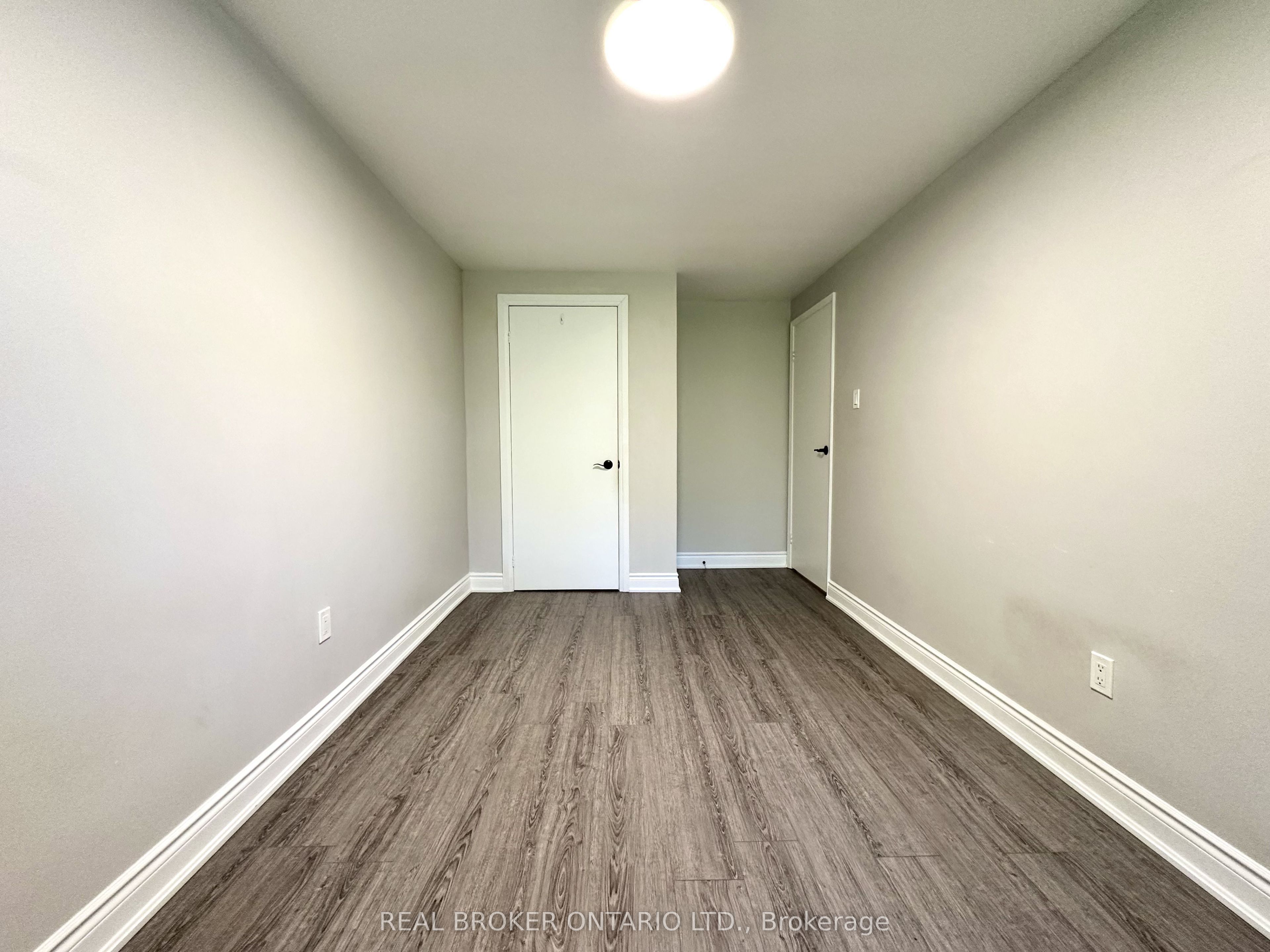 1485 Gulleden Drive 8 Property Photo 29