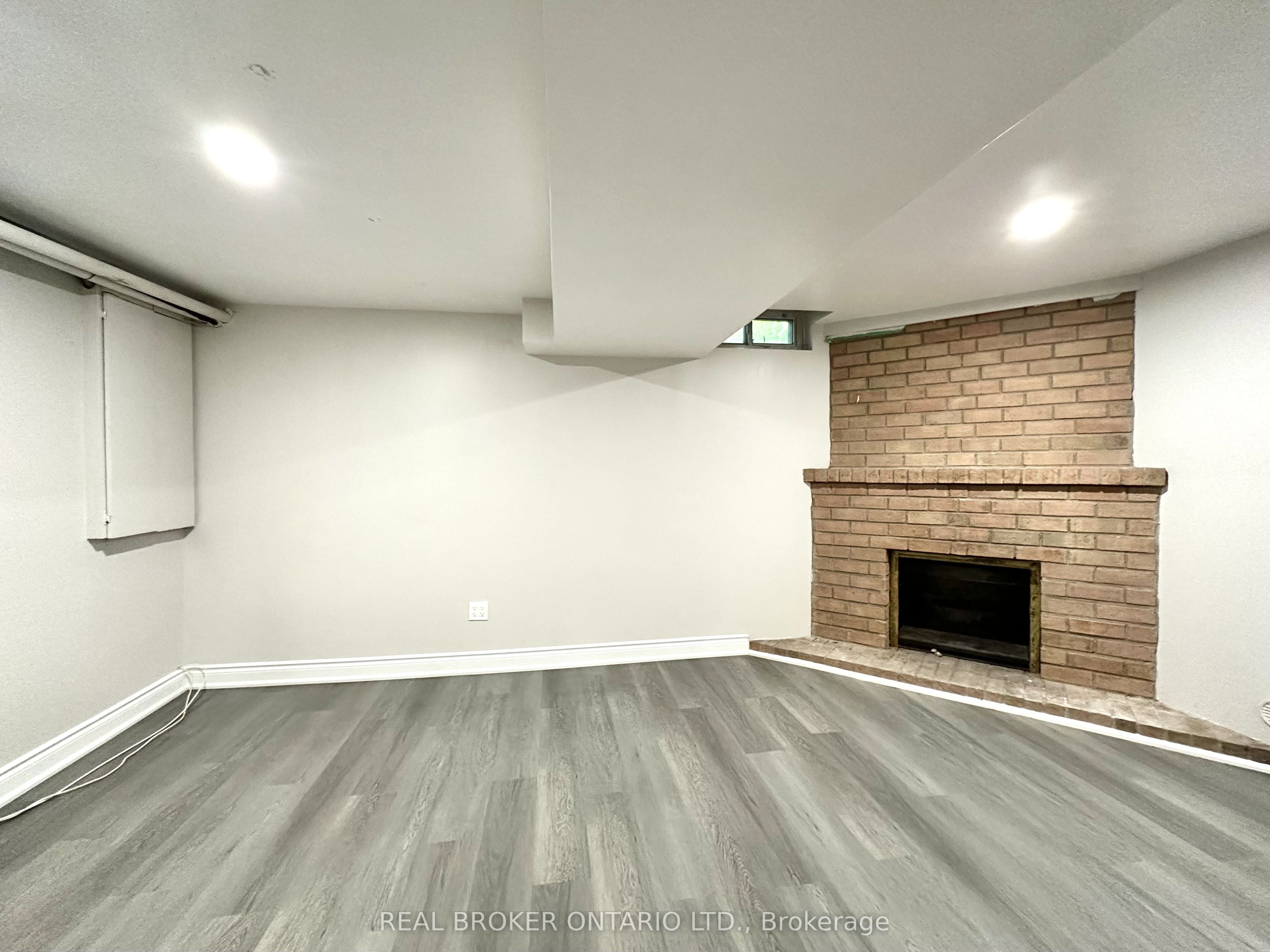 1485 Gulleden Drive 8 Property Photo 40