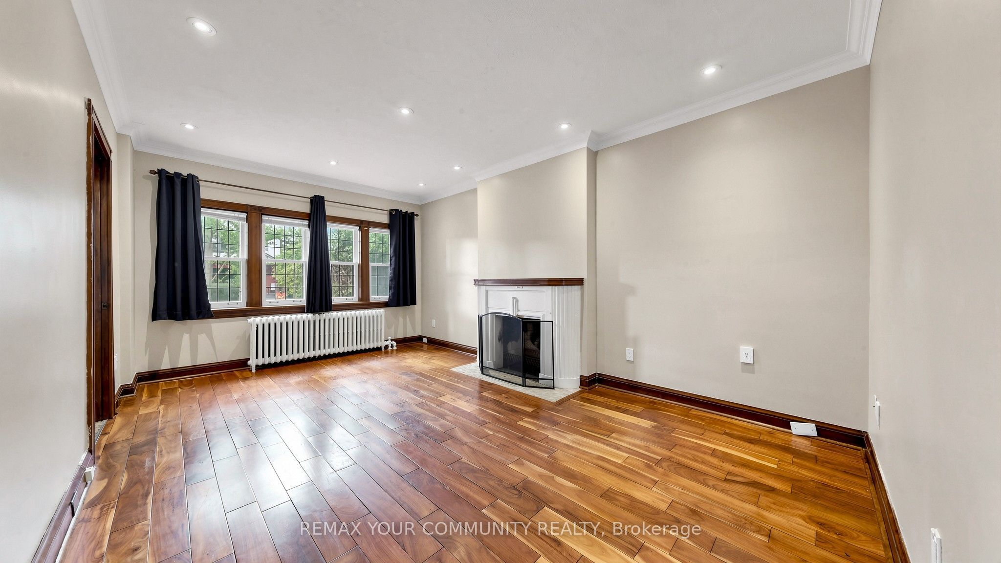 13 Tenth Street Property Photo 4
