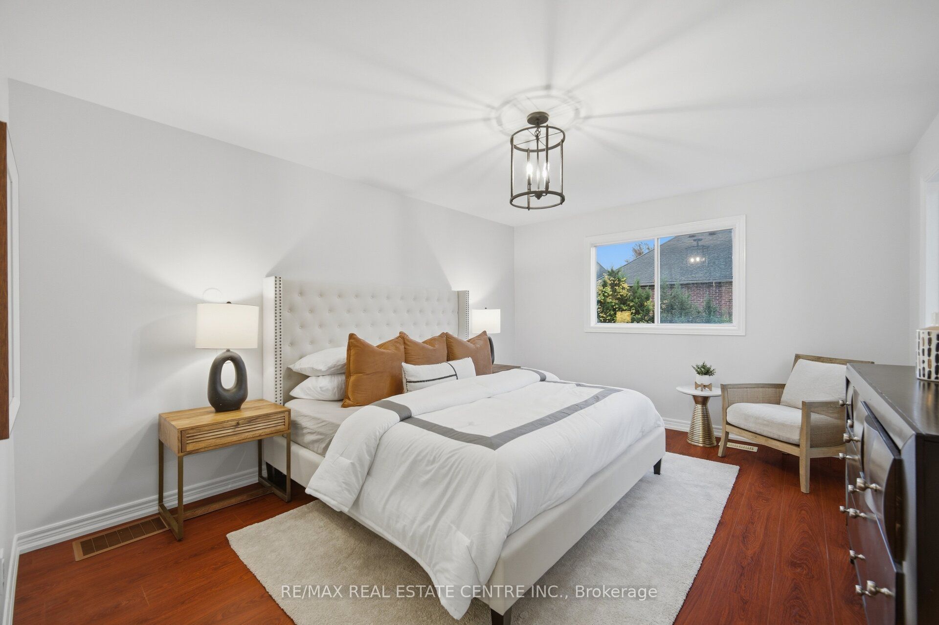 4804 Glasshill Grove Property Photo 24