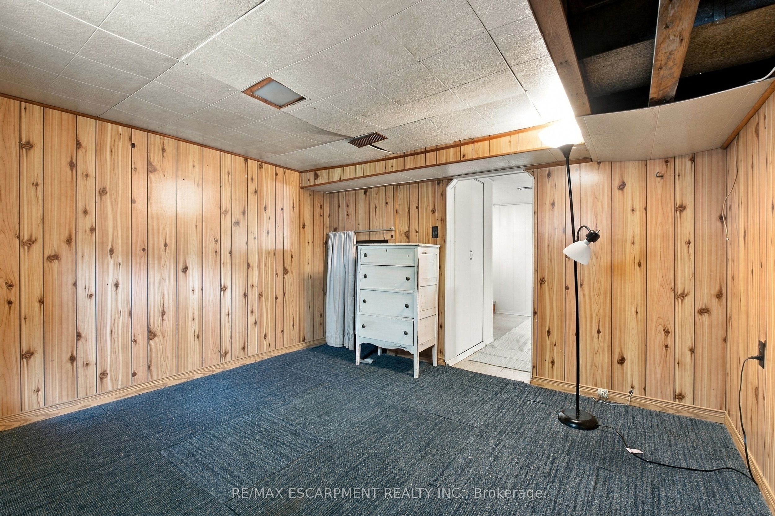 1054 Glendor Avenue Property Photo 20