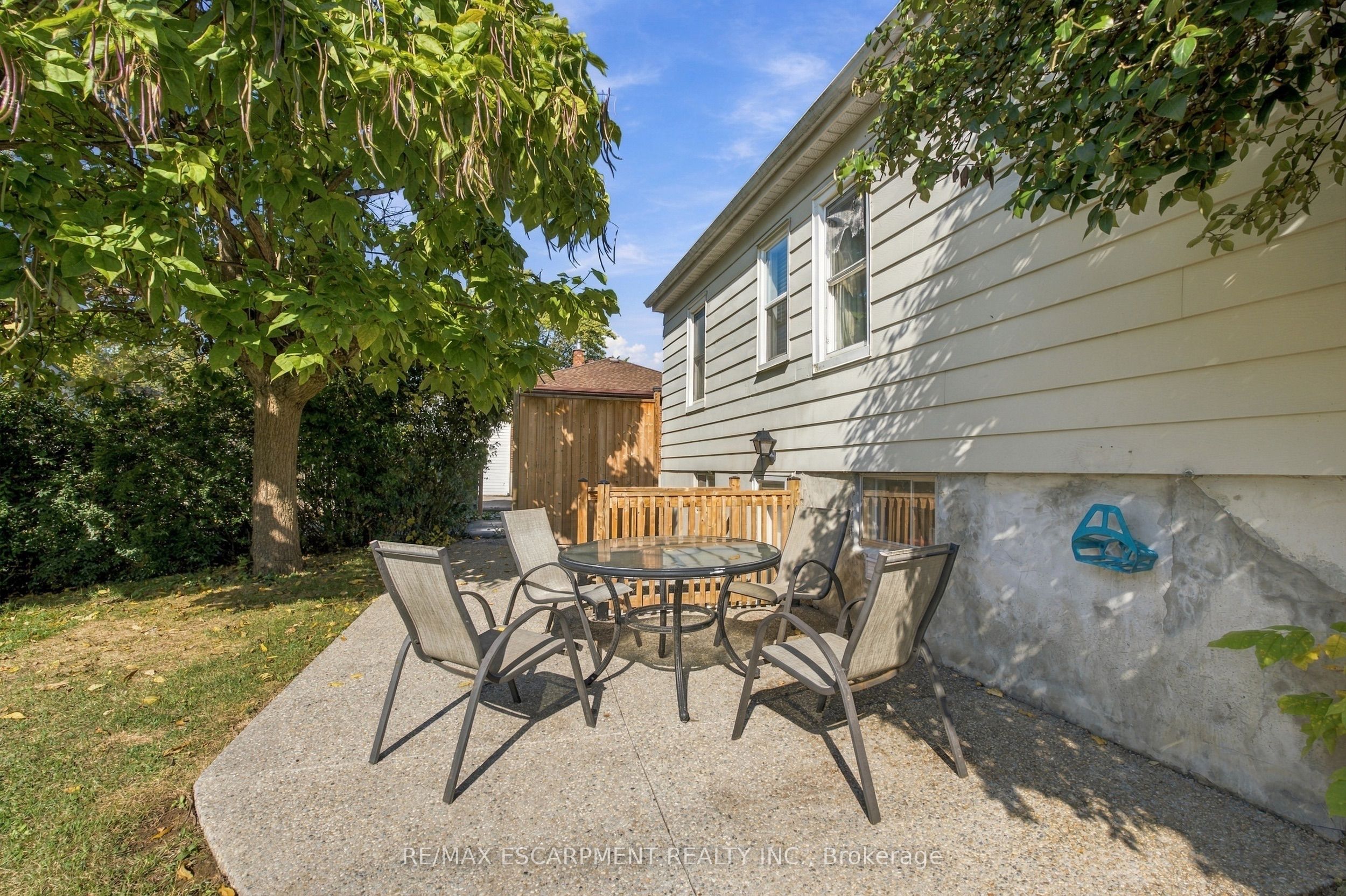 1054 Glendor Avenue Property Photo 22