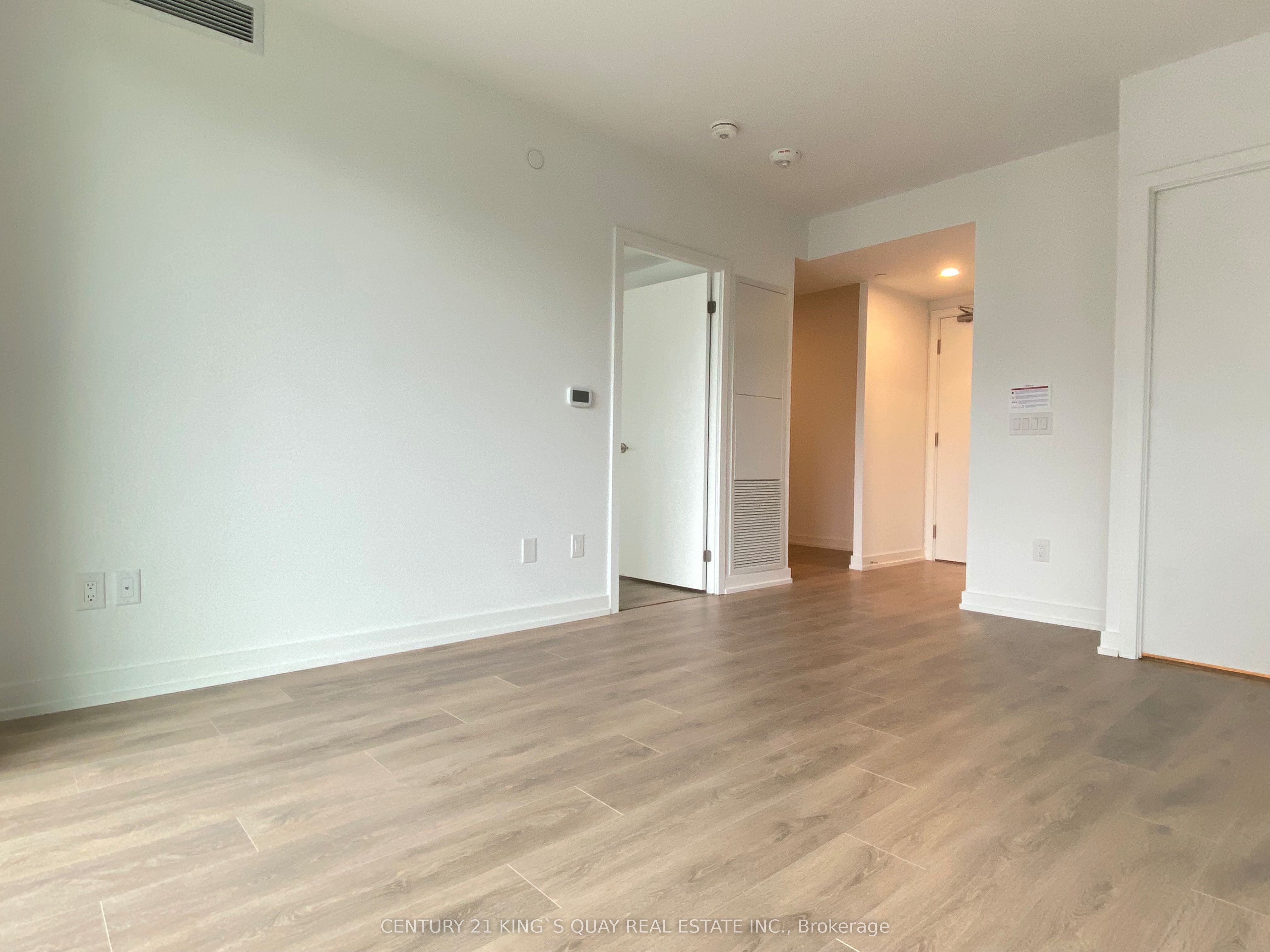 1100 Sheppard Avenue W 1010 Property Photo 5
