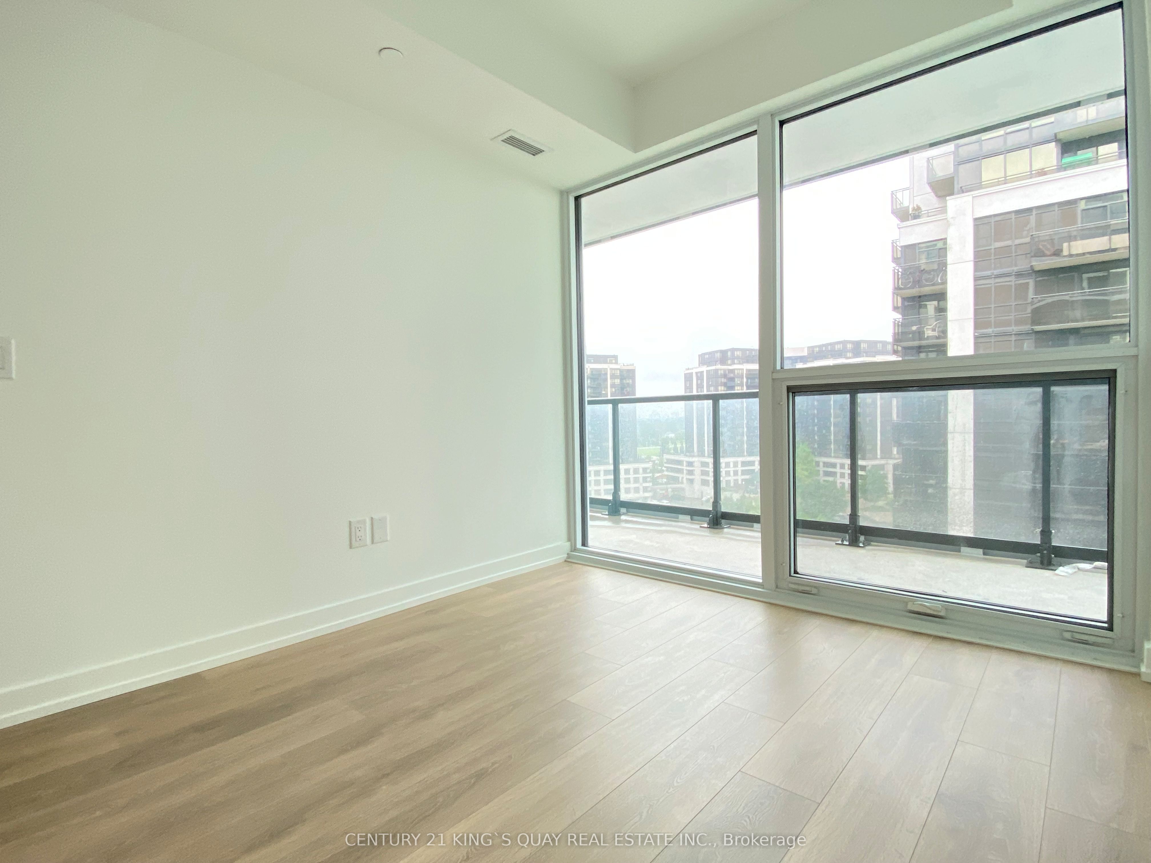 1100 Sheppard Avenue W 1010 Property Photo 9
