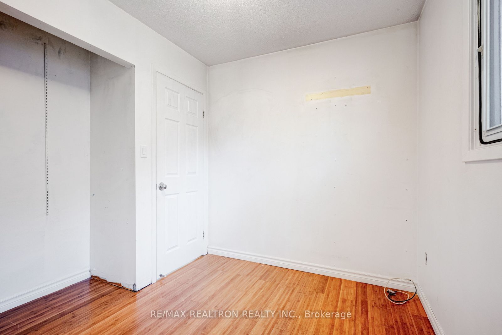 6446 Chaumont Crescent Property Photo 25