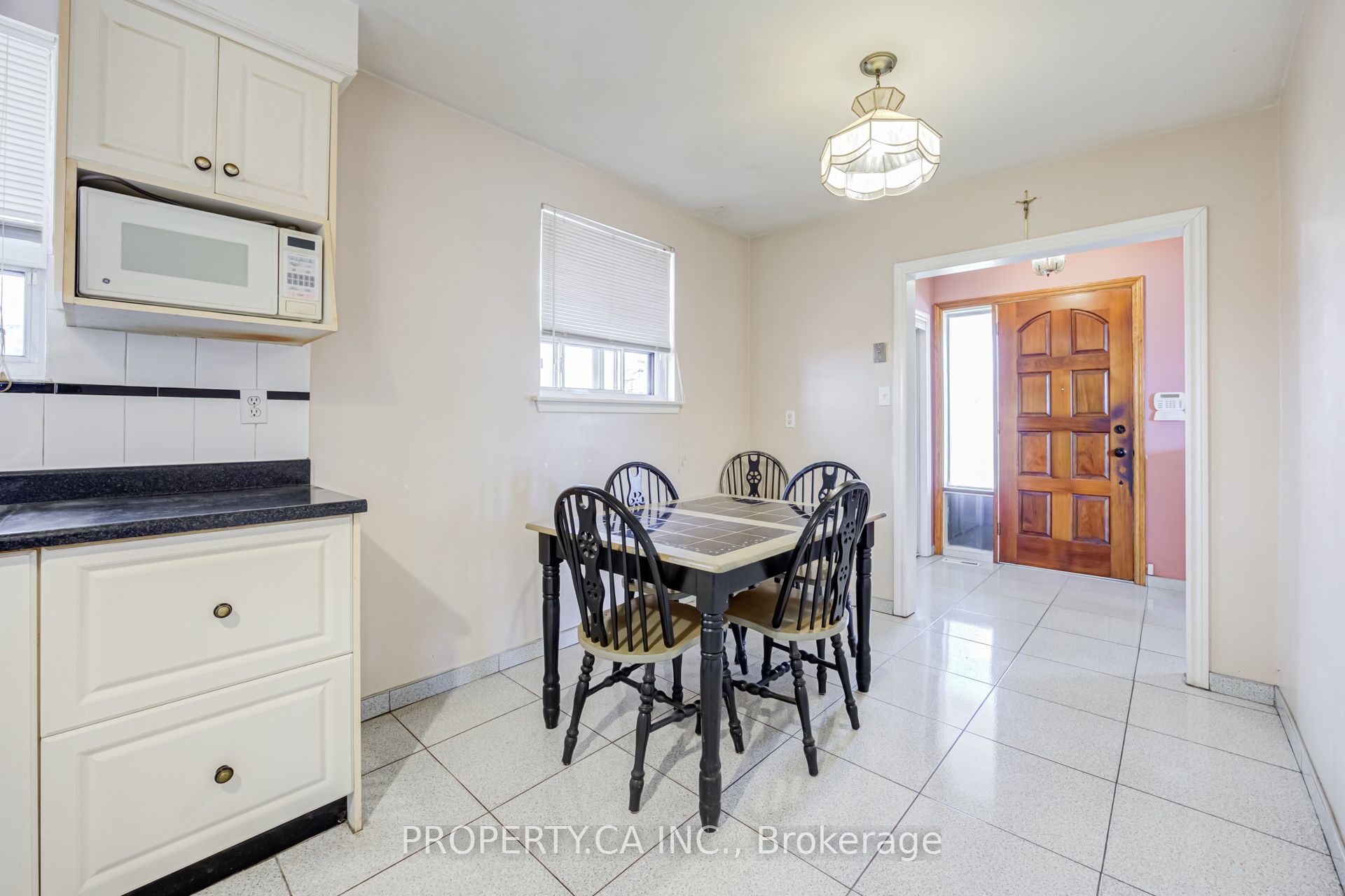 28 Blue Springs Road Property Photo 10