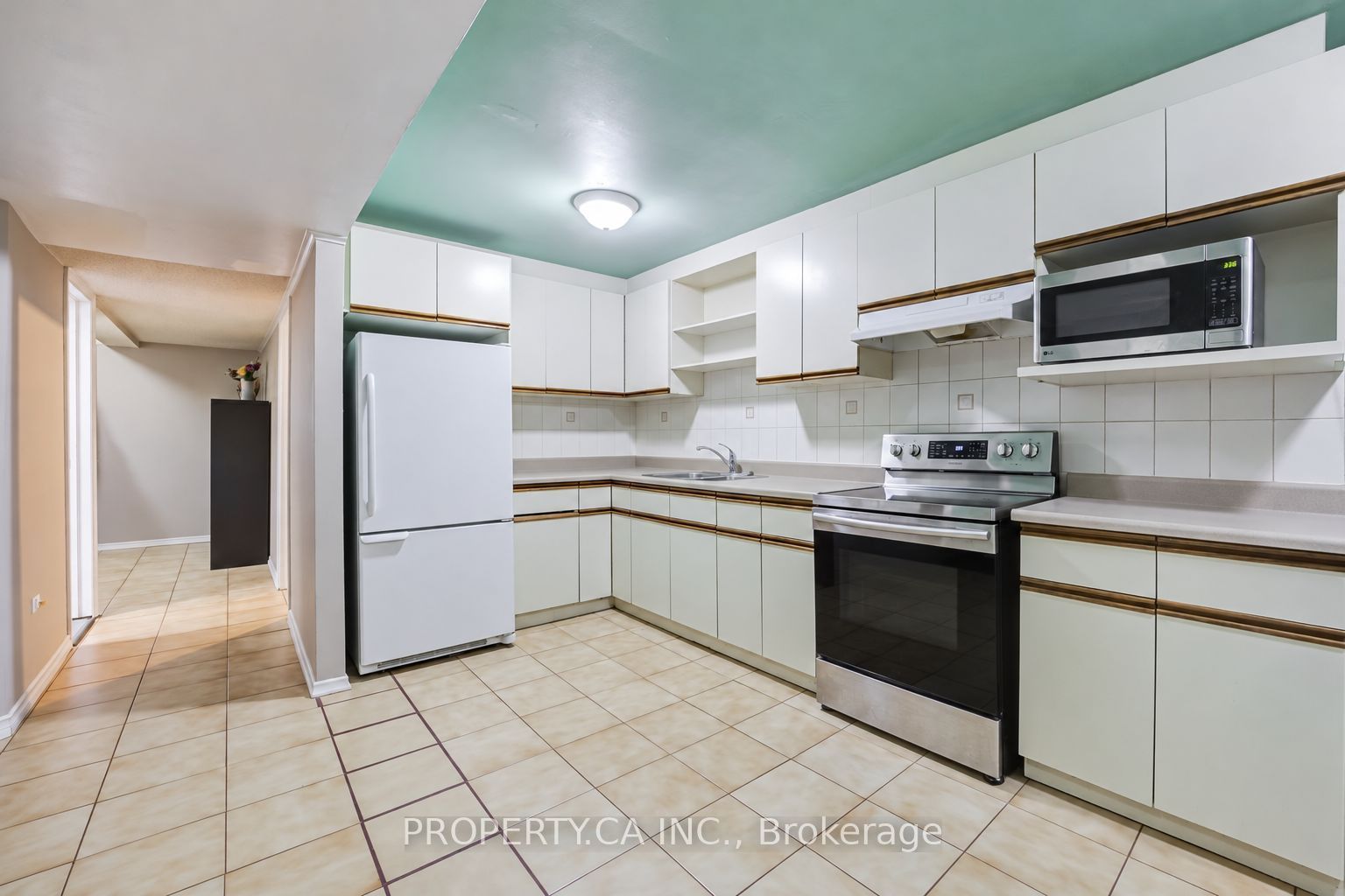 28 Blue Springs Road Property Photo 24