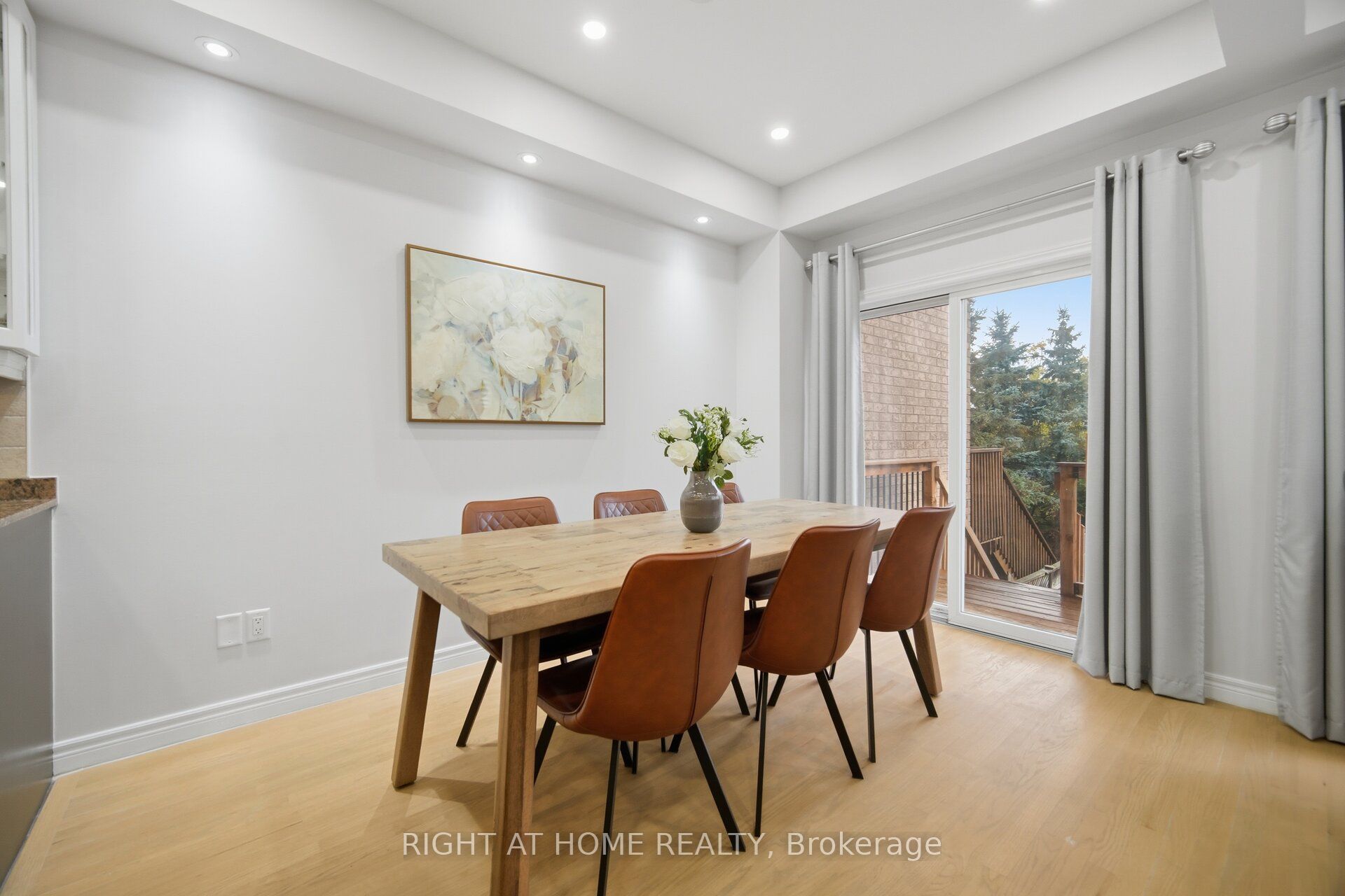 4089 Medland Drive Property Photo 14