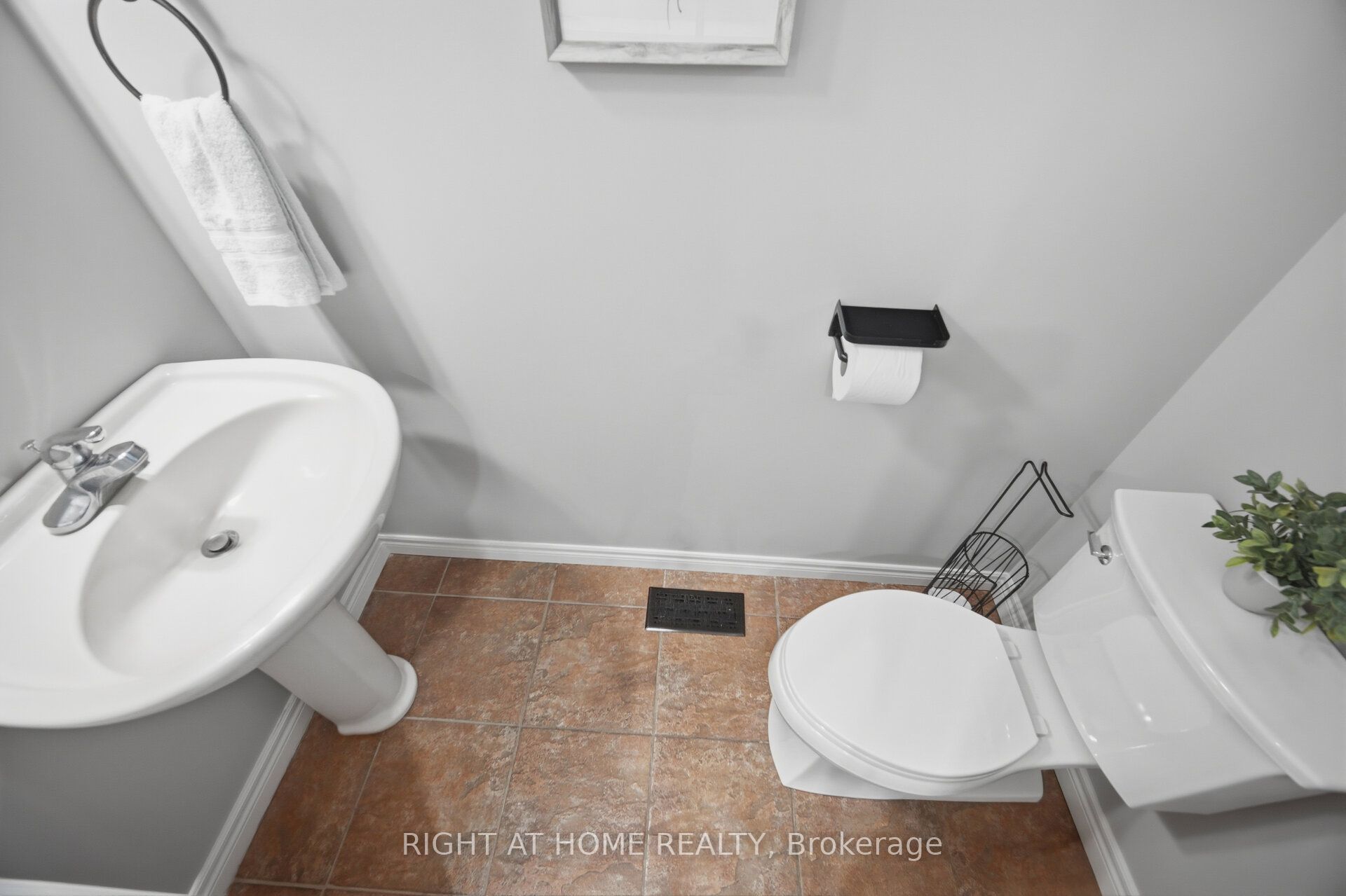 4089 Medland Drive Property Photo 23