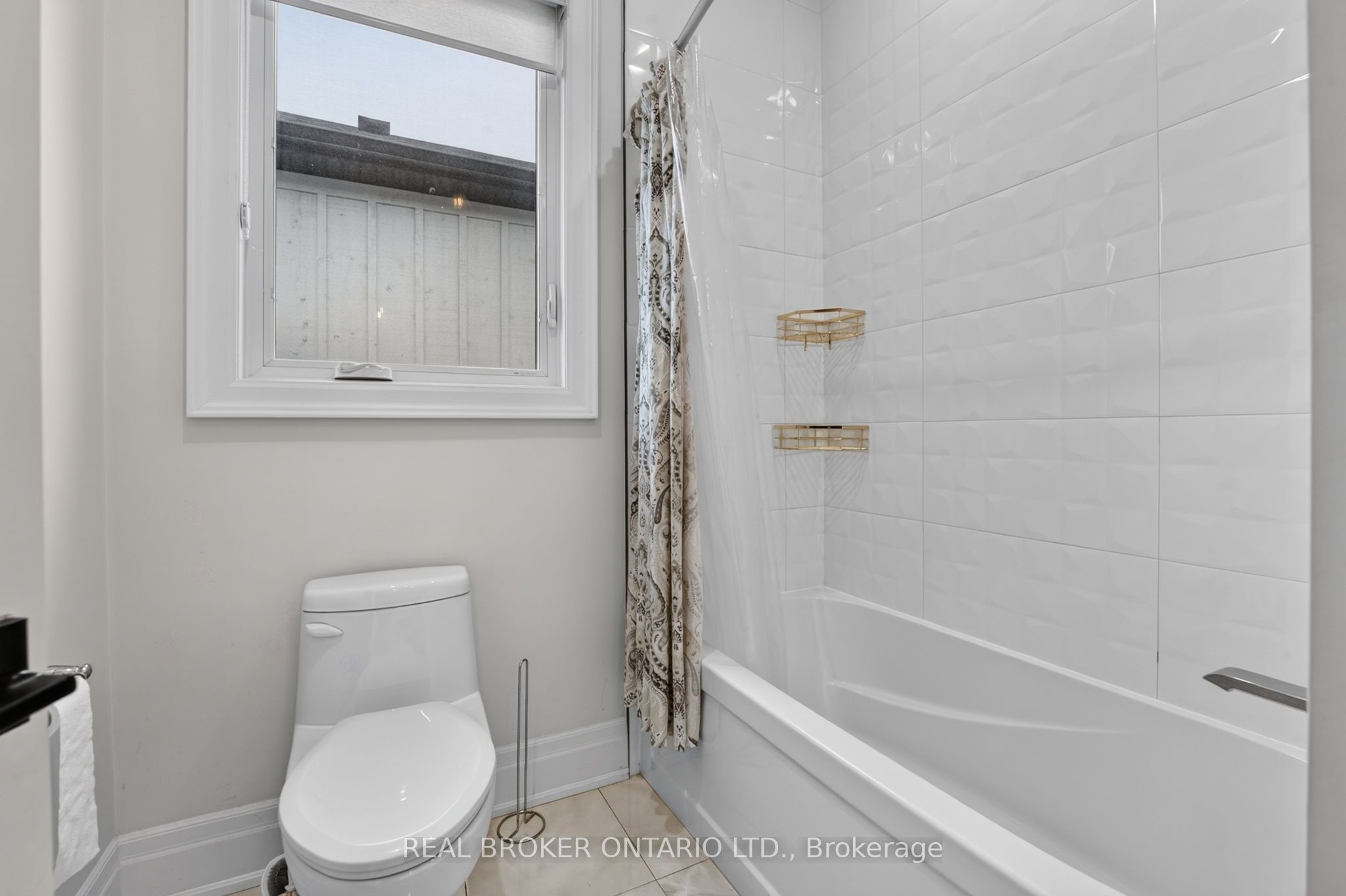 301 Martin Street Property Photo 36
