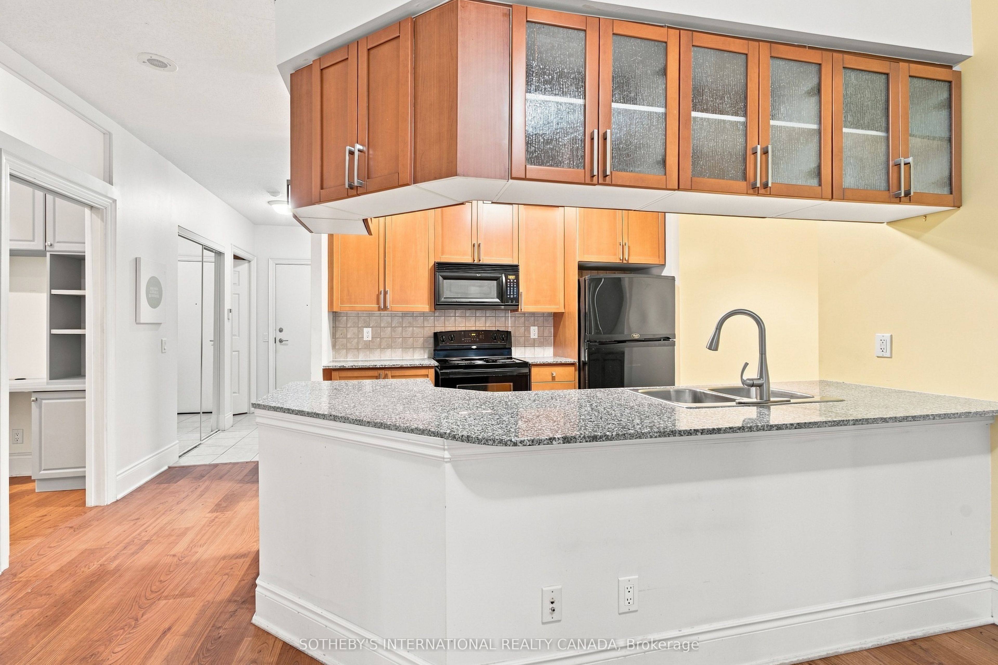 5233 Dundas Street 115 Property Photo 8