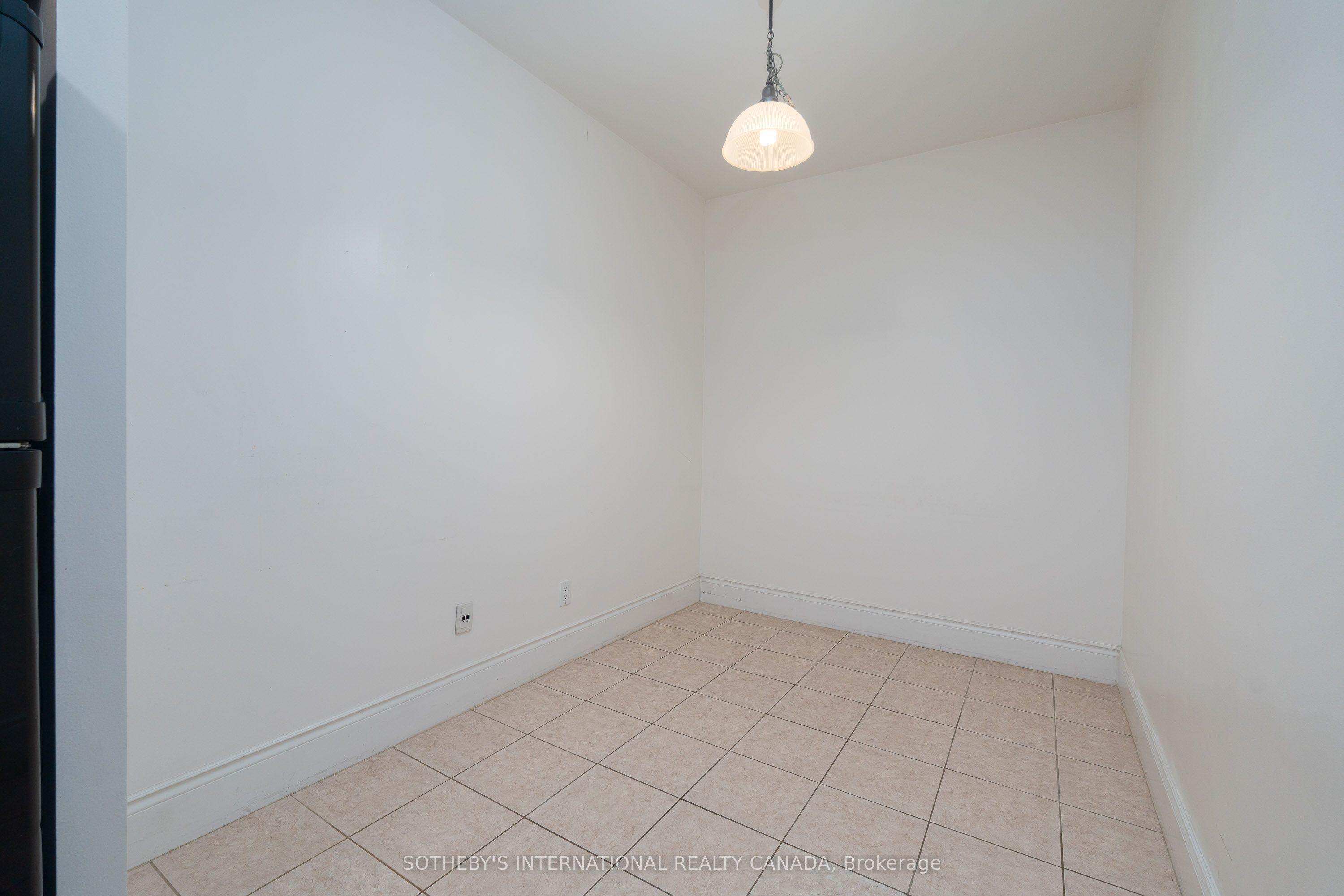 5233 Dundas Street 115 Property Photo 12