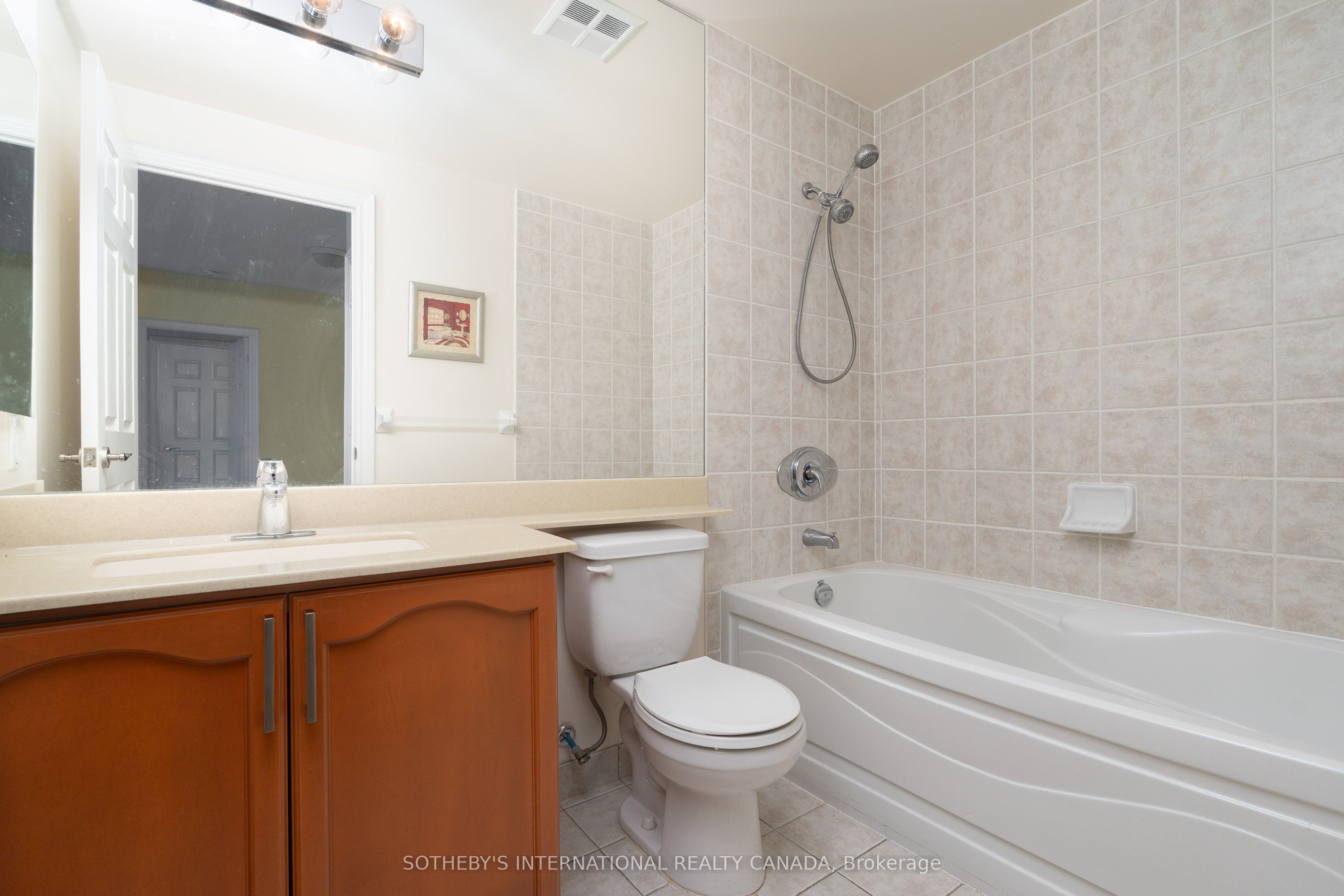 5233 Dundas Street 115 Property Photo 14