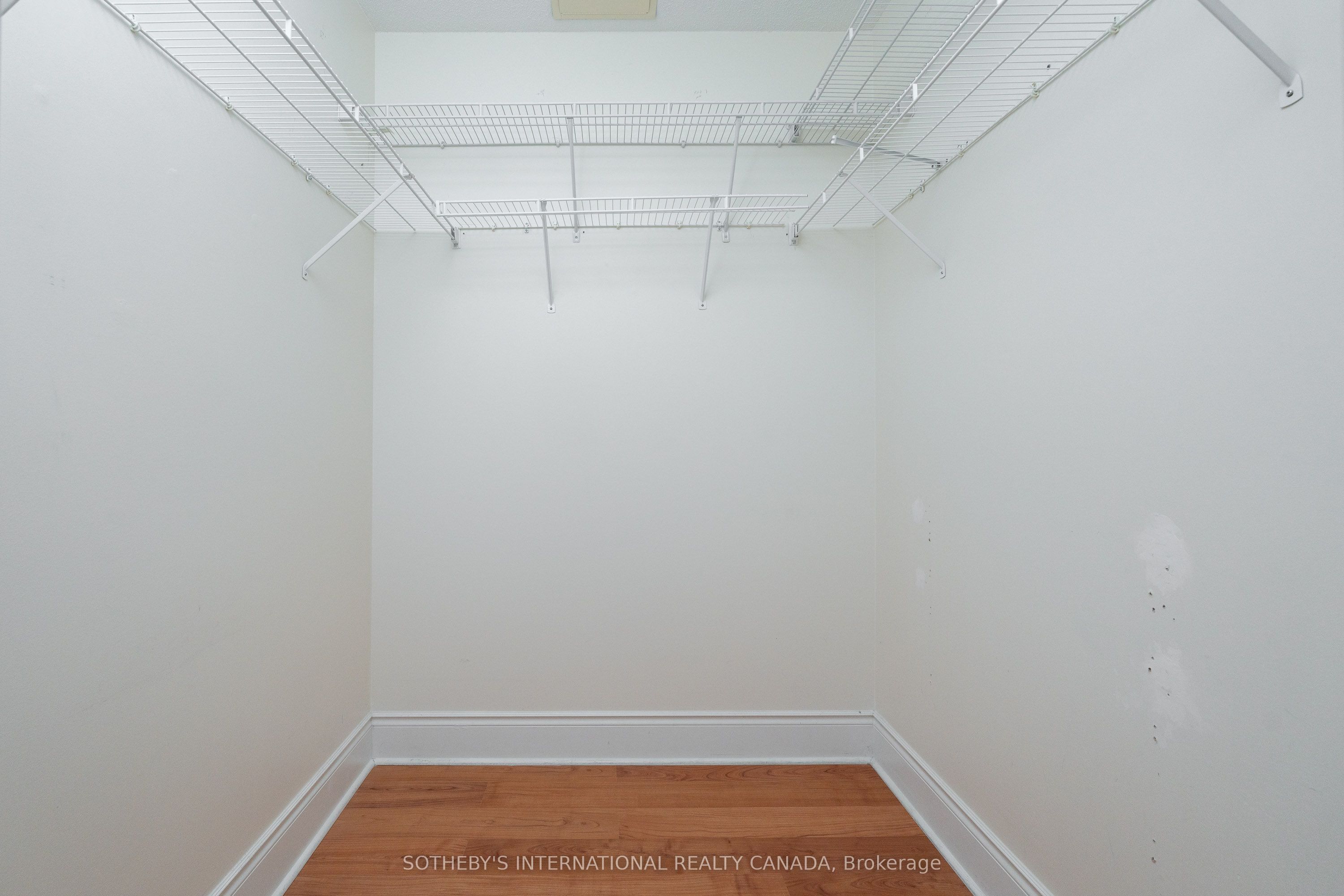 5233 Dundas Street 115 Property Photo 19