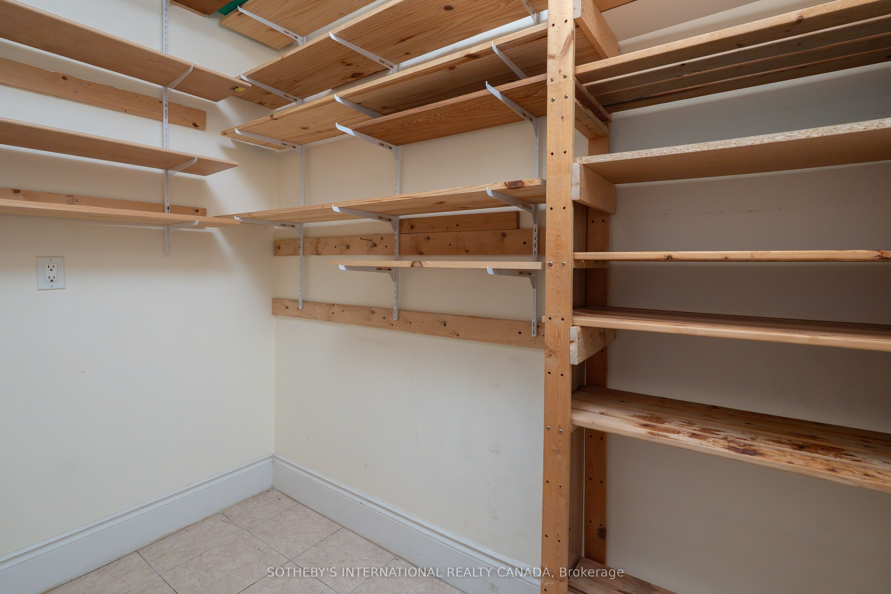 5233 Dundas Street 115 Property Photo 22