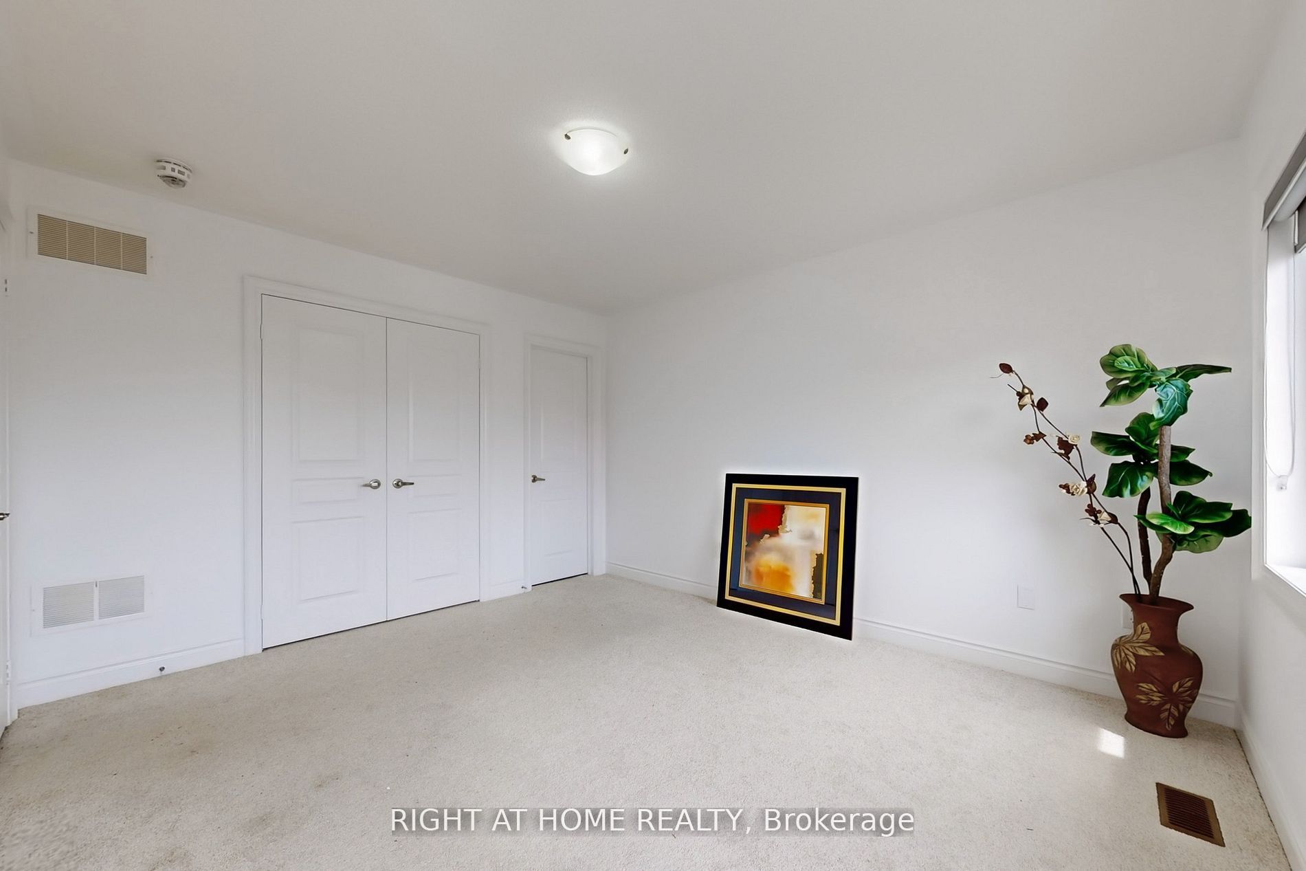 423 Grindstone Trail Property Photo 38