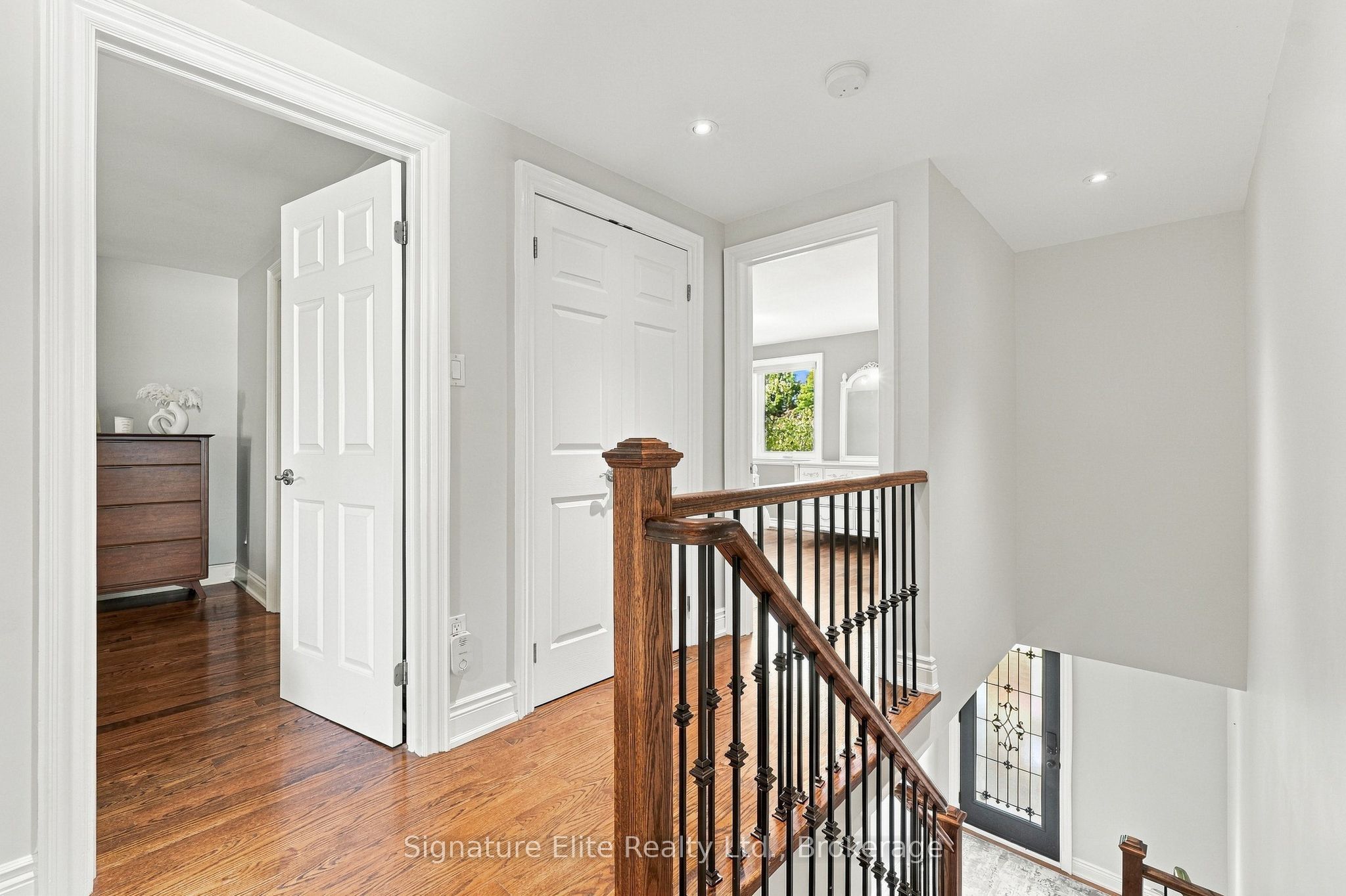 190 Longwood Drive Property Photo 18
