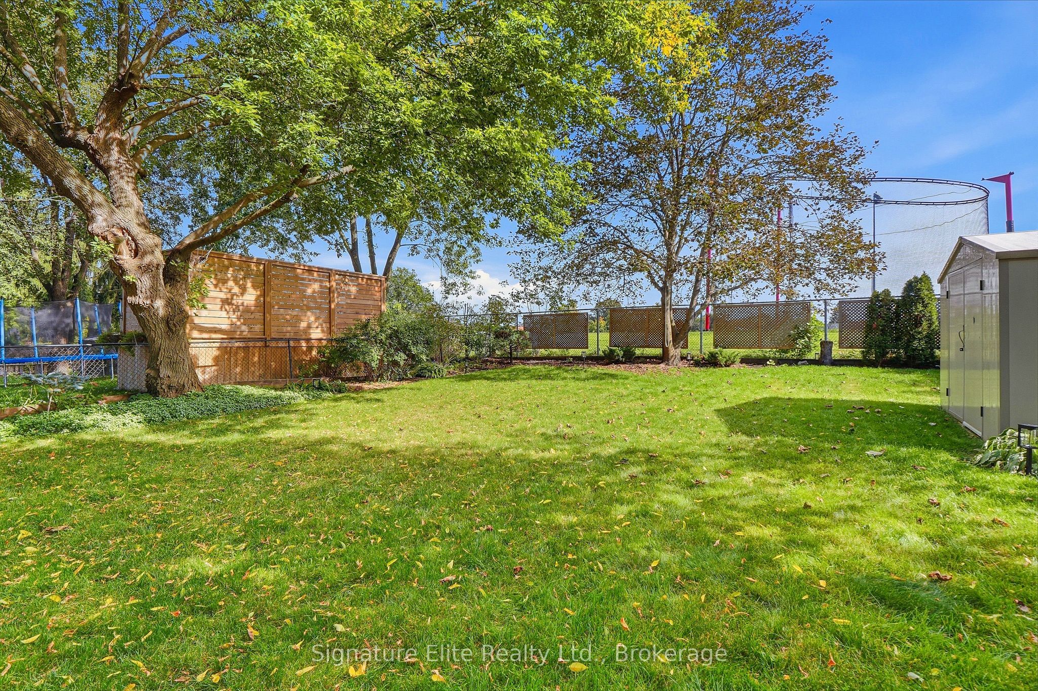 190 Longwood Drive Property Photo 45