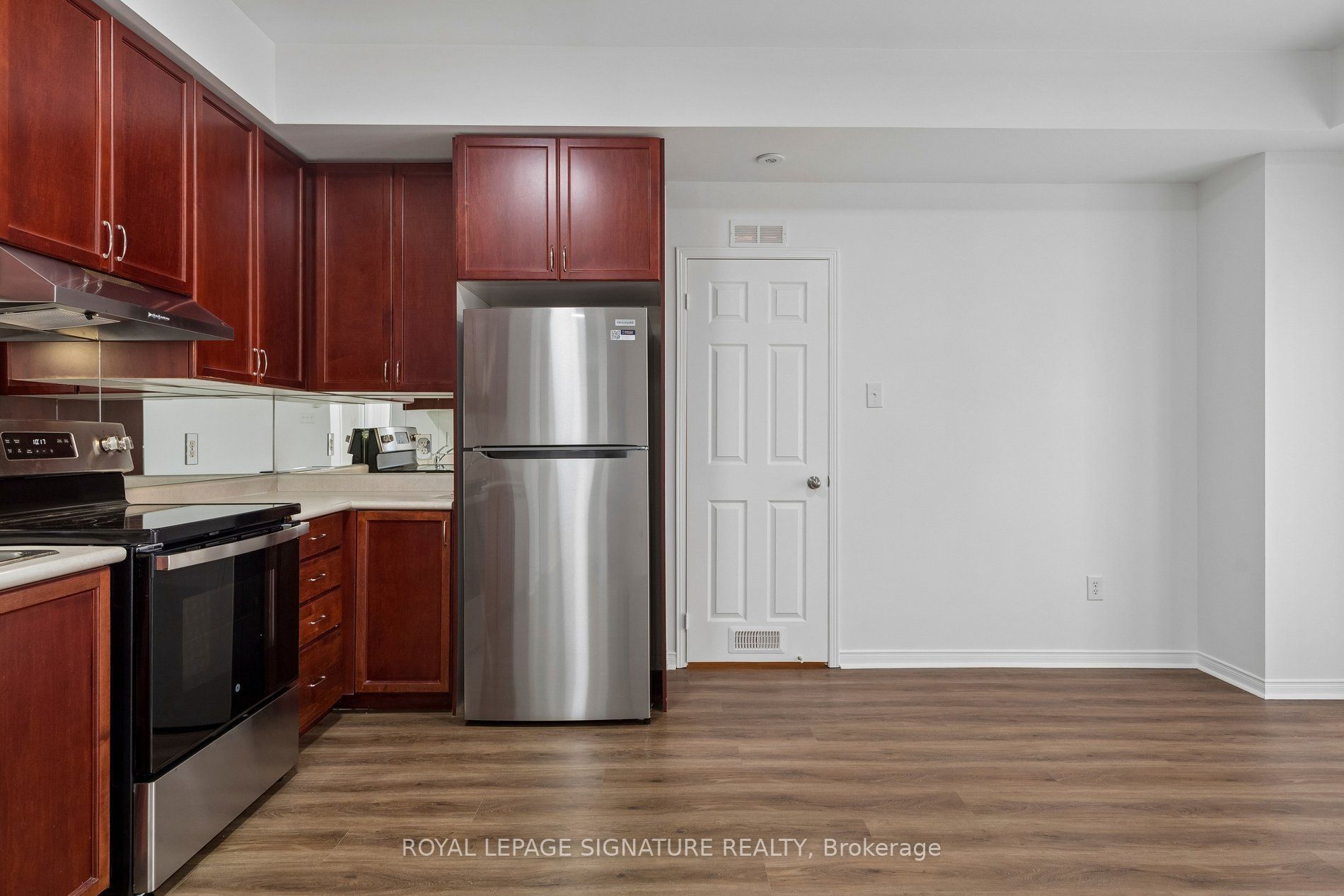5035 Oscar Peterson Boulevard 41 Property Photo 4
