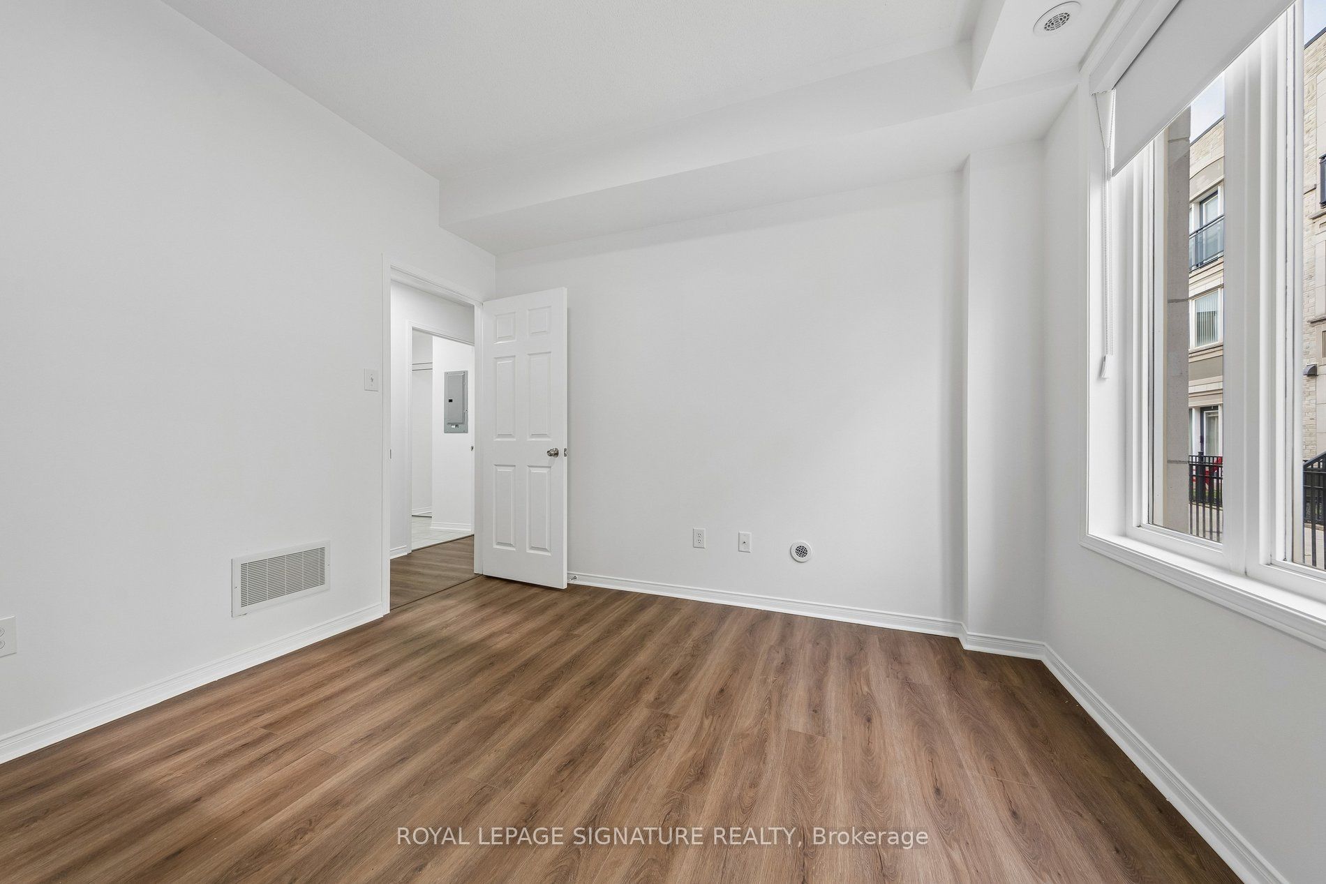 5035 Oscar Peterson Boulevard 41 Property Photo 12