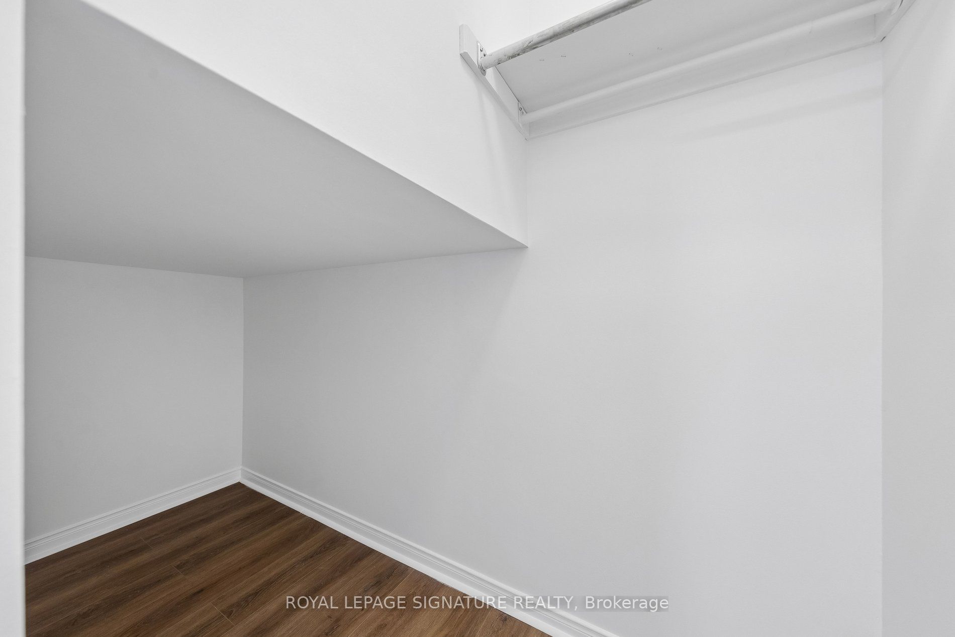 5035 Oscar Peterson Boulevard 41 Property Photo 17