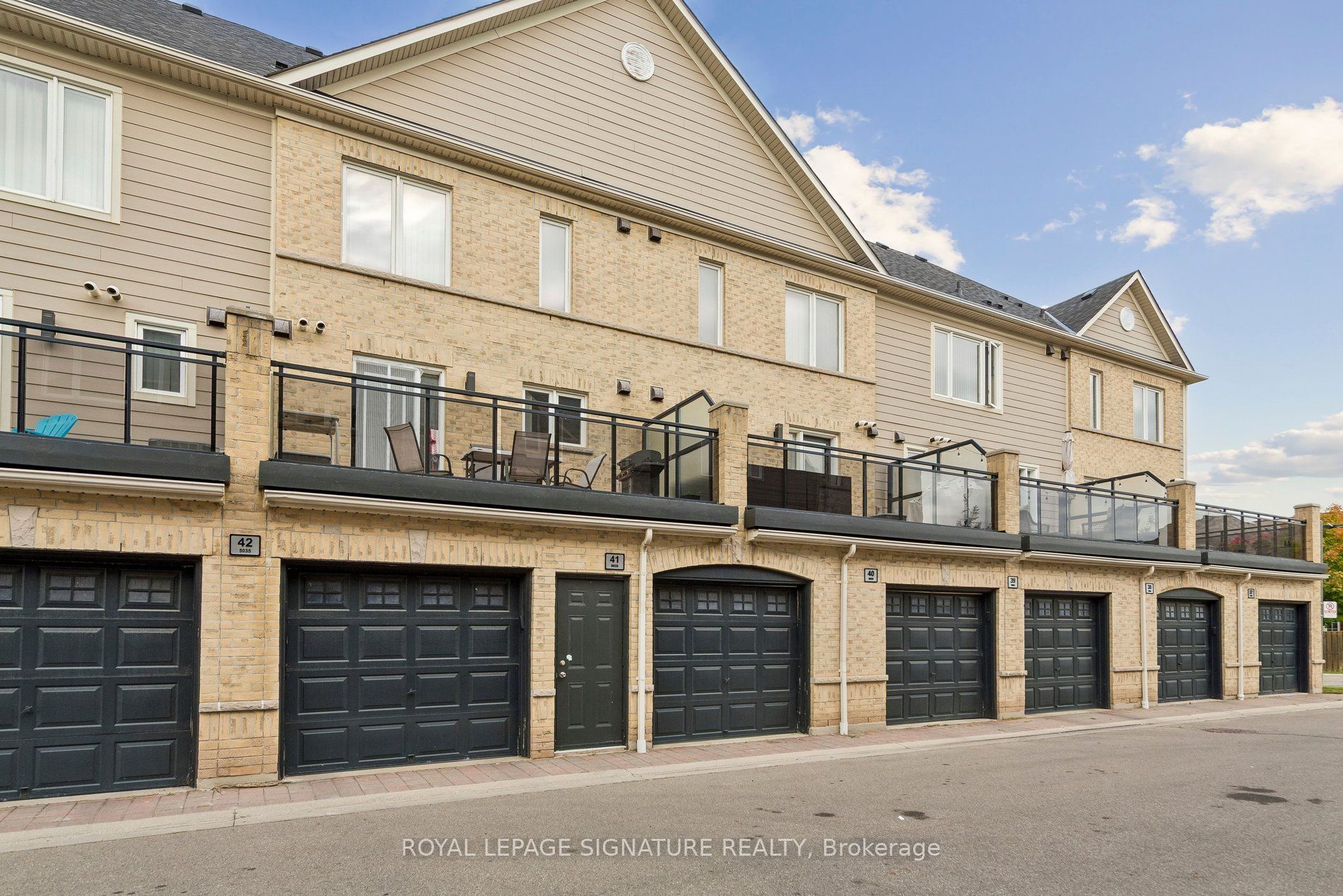 5035 Oscar Peterson Boulevard 41 Property Photo 23