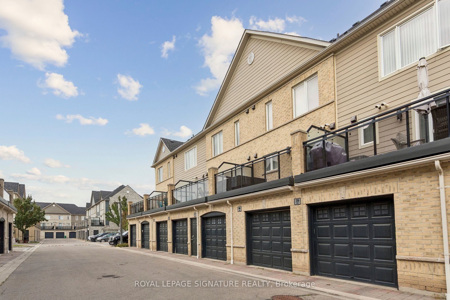 5035 Oscar Peterson Boulevard 41 Property Photo 24