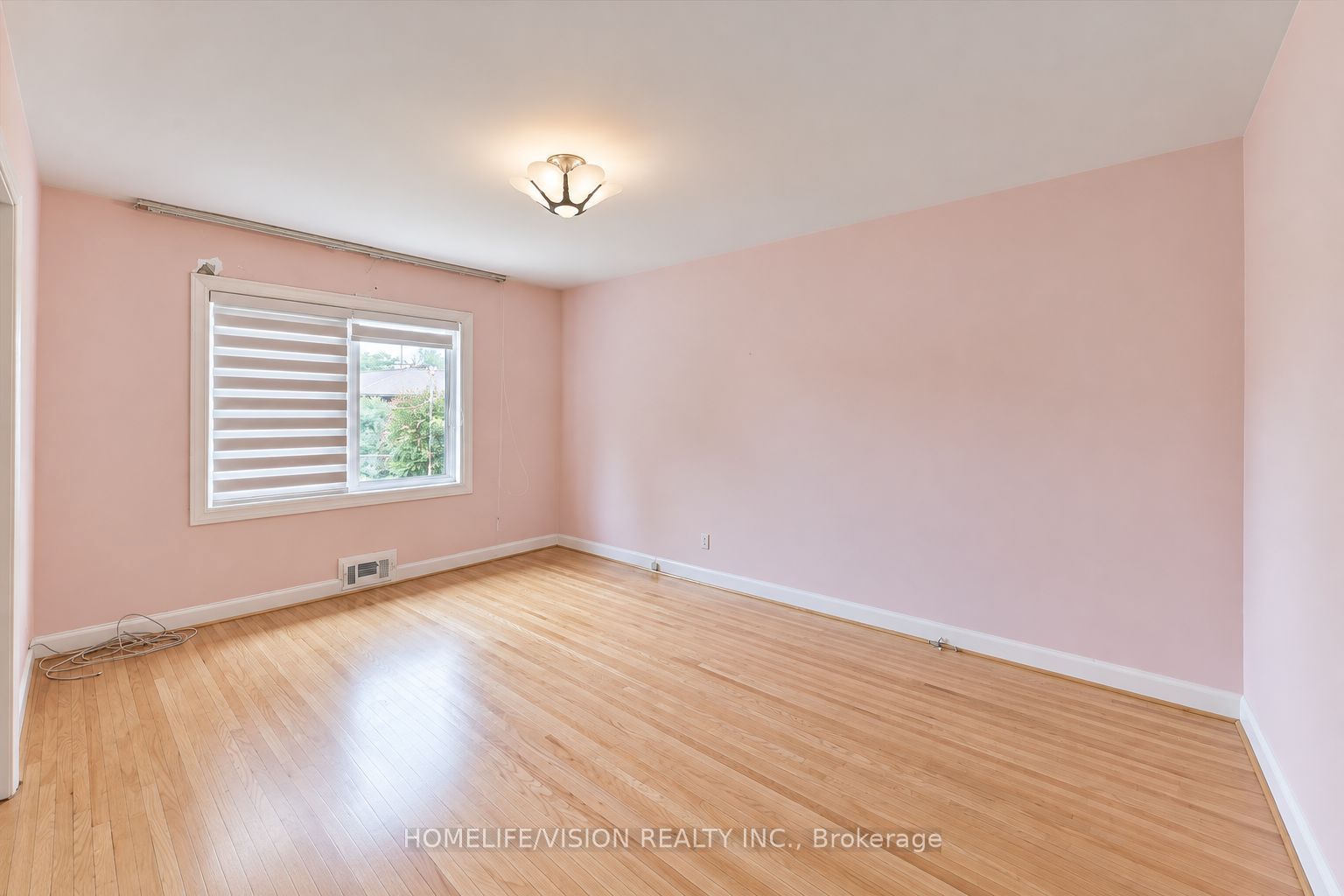 11 Larstone Avenue Property Photo 17