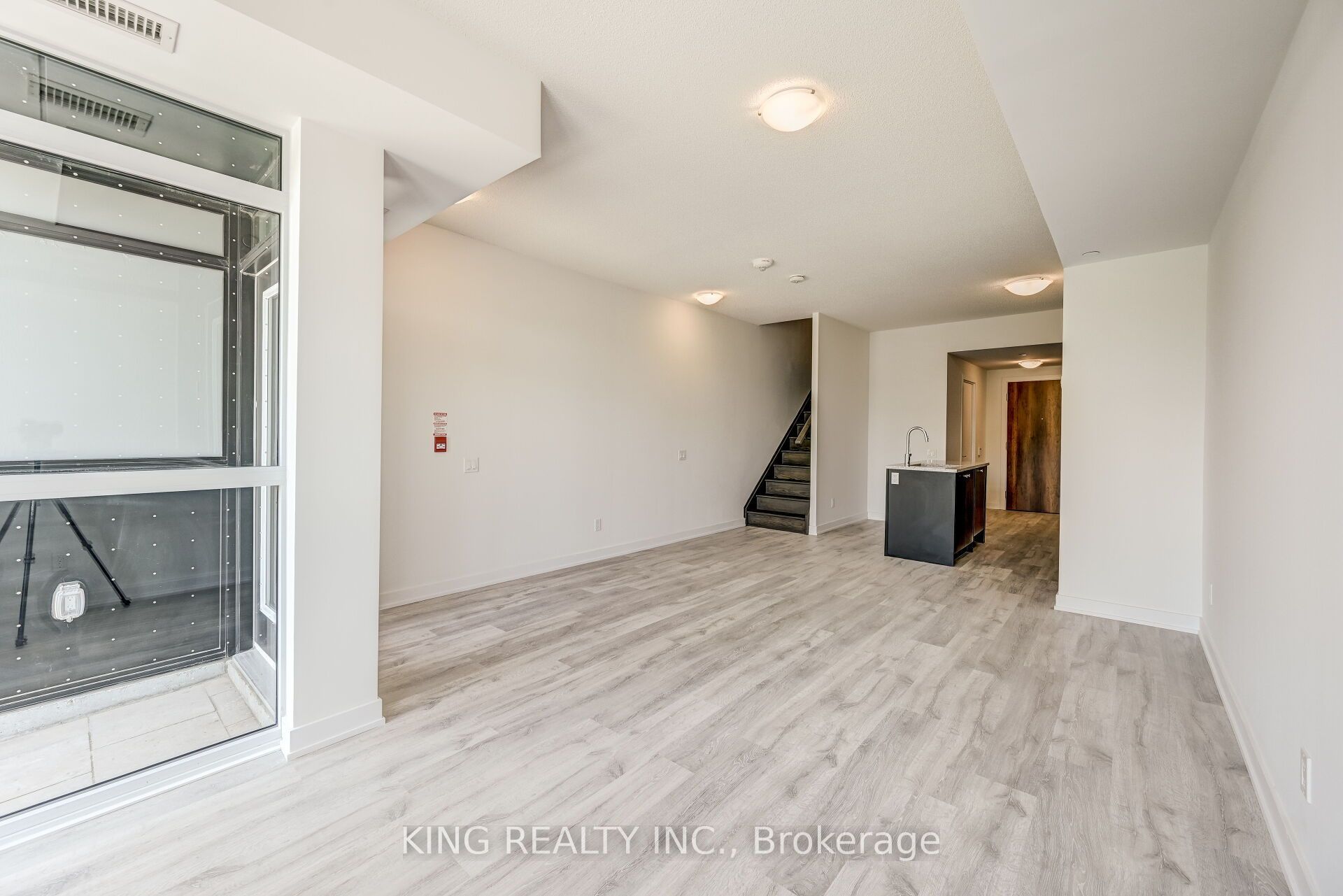 251 Manitoba Street 133 Property Photo 15