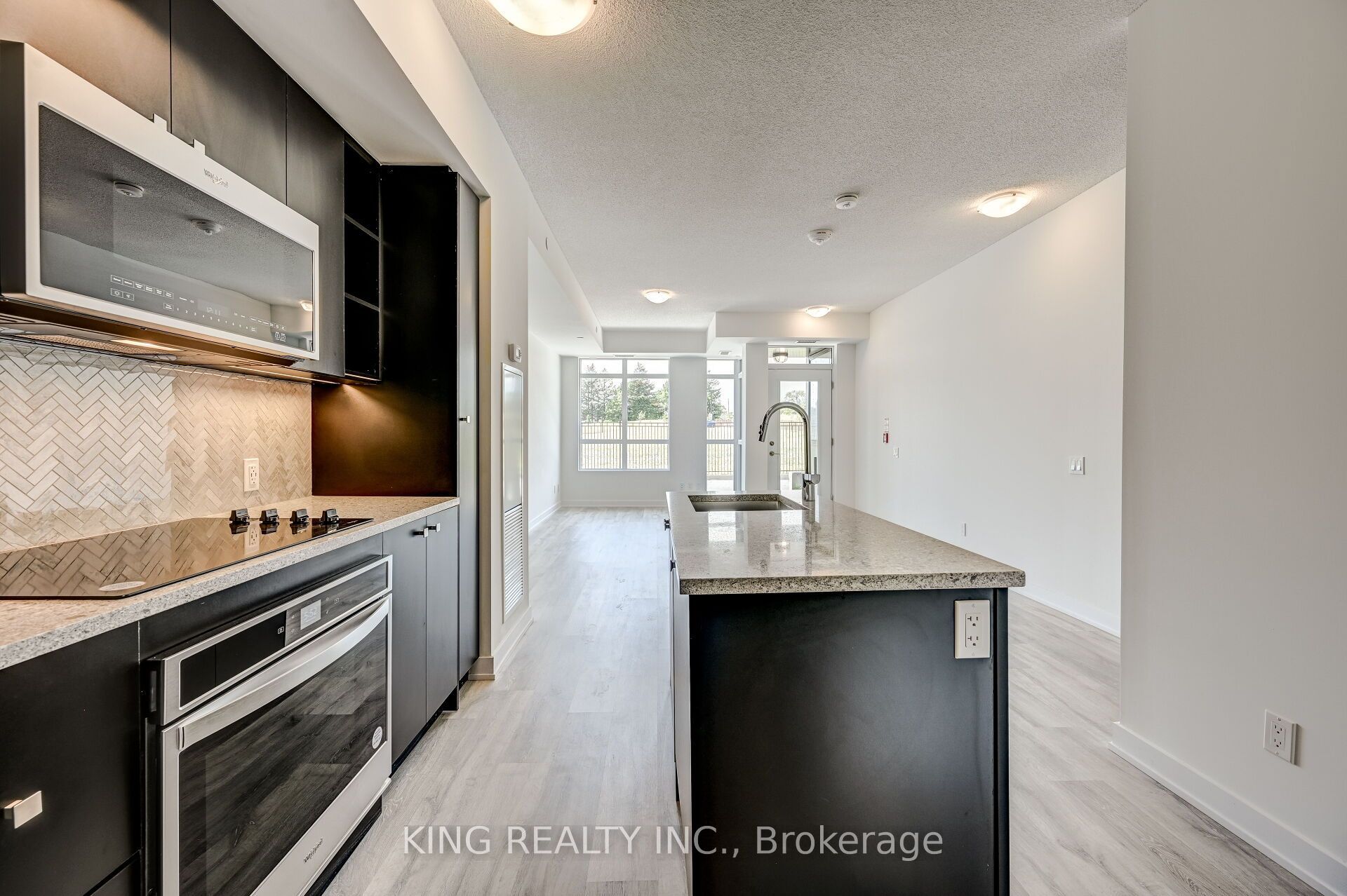 251 Manitoba Street 133 Property Photo 17
