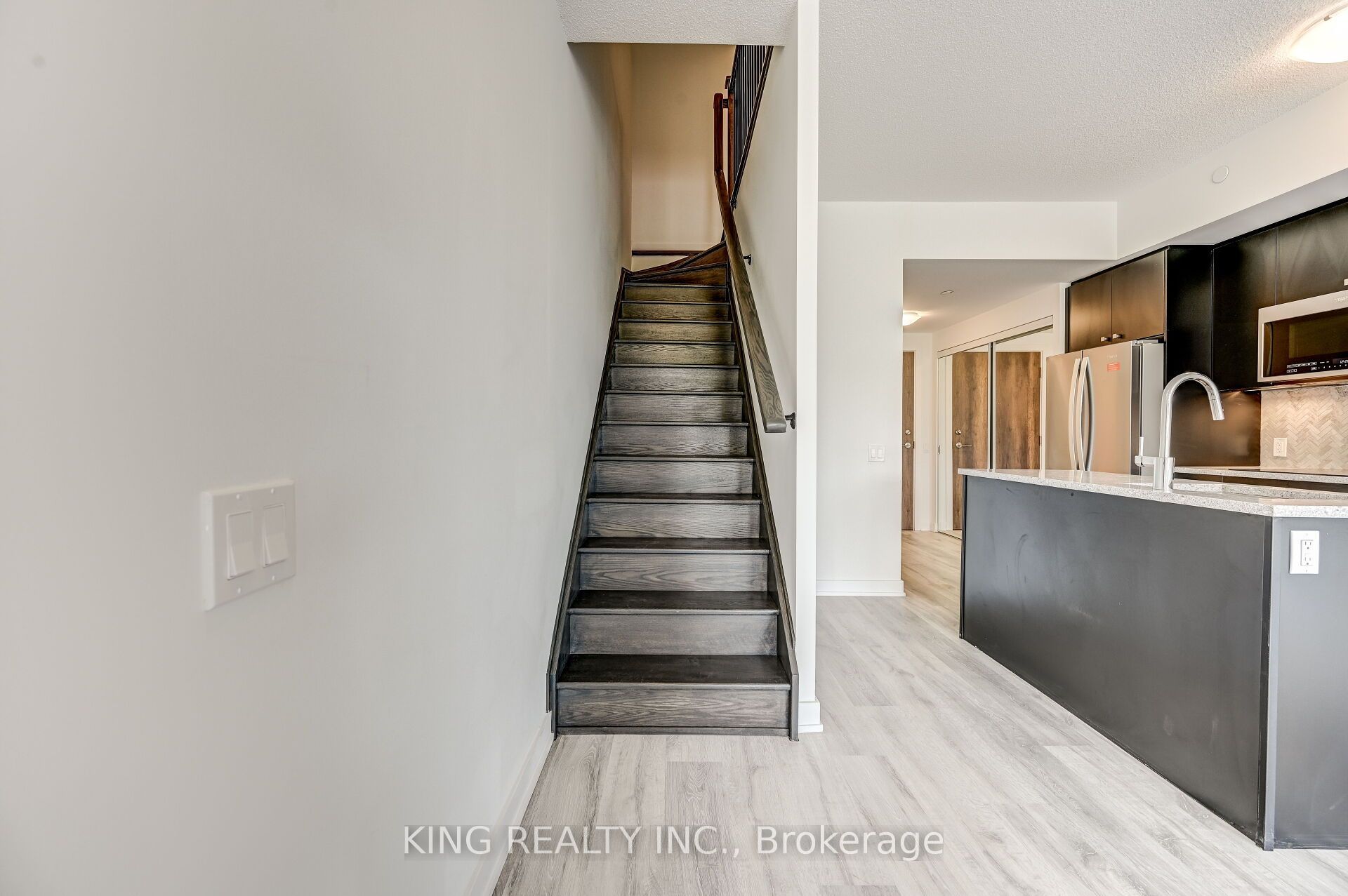 251 Manitoba Street 133 Property Photo 22