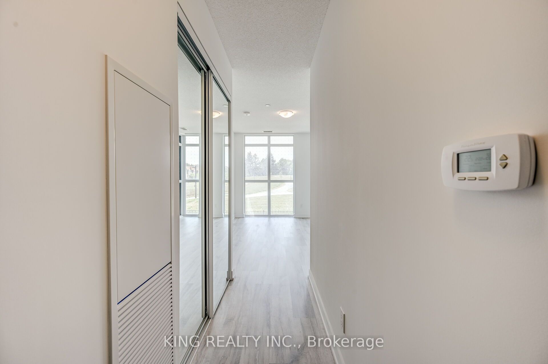 251 Manitoba Street 133 Property Photo 25