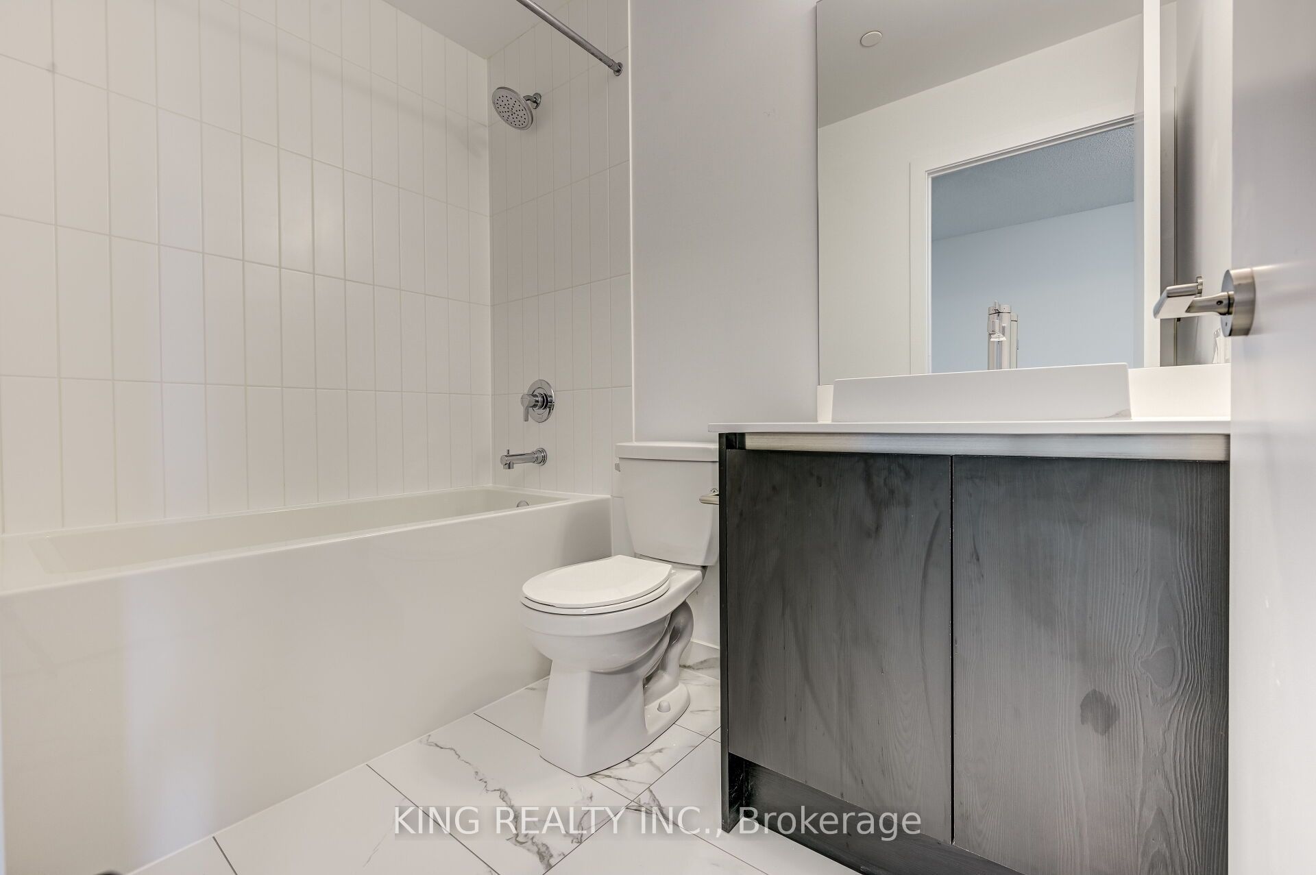 251 Manitoba Street 133 Property Photo 30