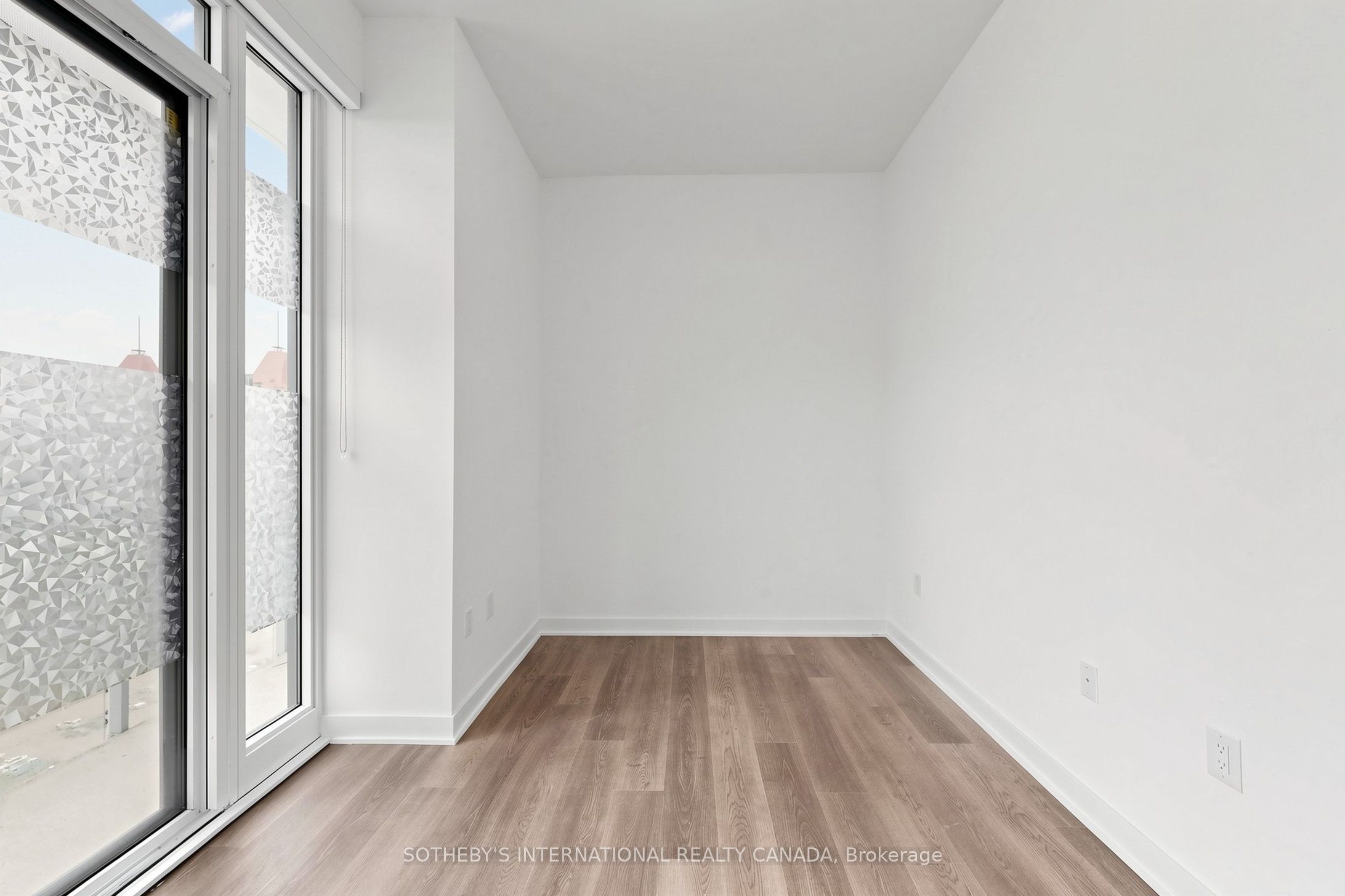 3900 Confederation Parkway 1809 Property Photo 17