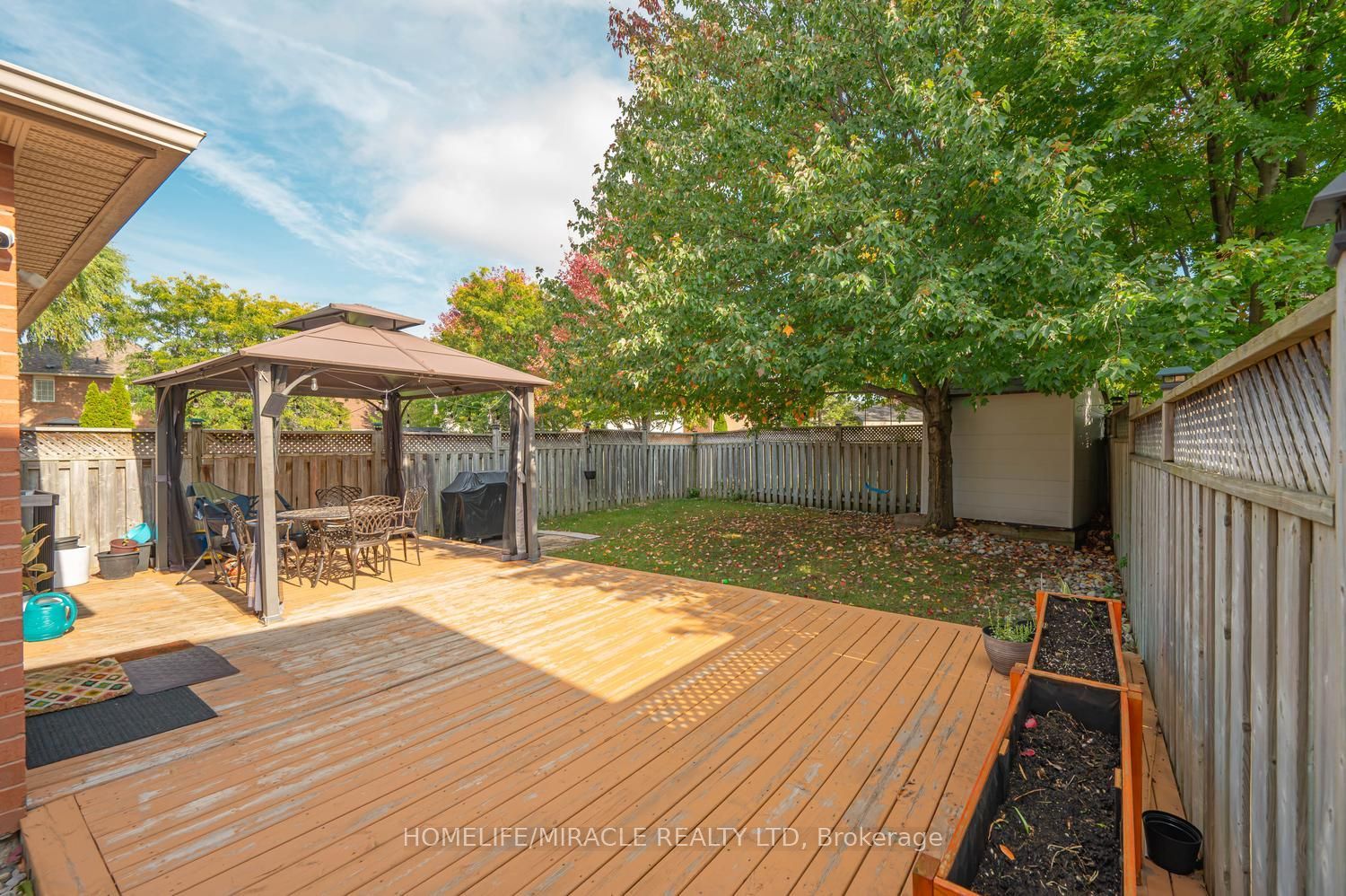 1552 Harwood Drive Property Photo 45