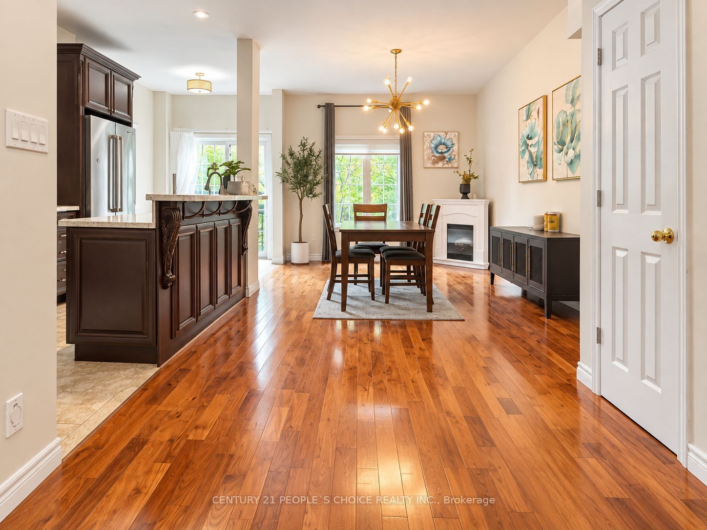 230 Paisley Boulevard W 24 Property Photo 3