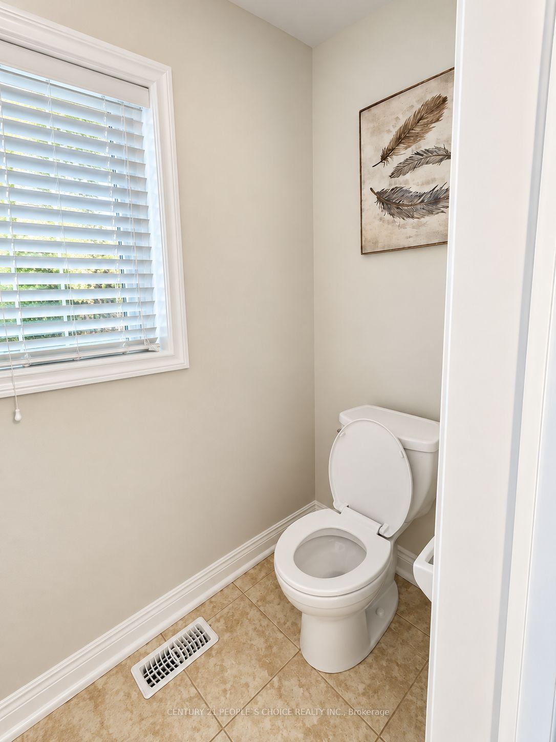 230 Paisley Boulevard W 24 Property Photo 12
