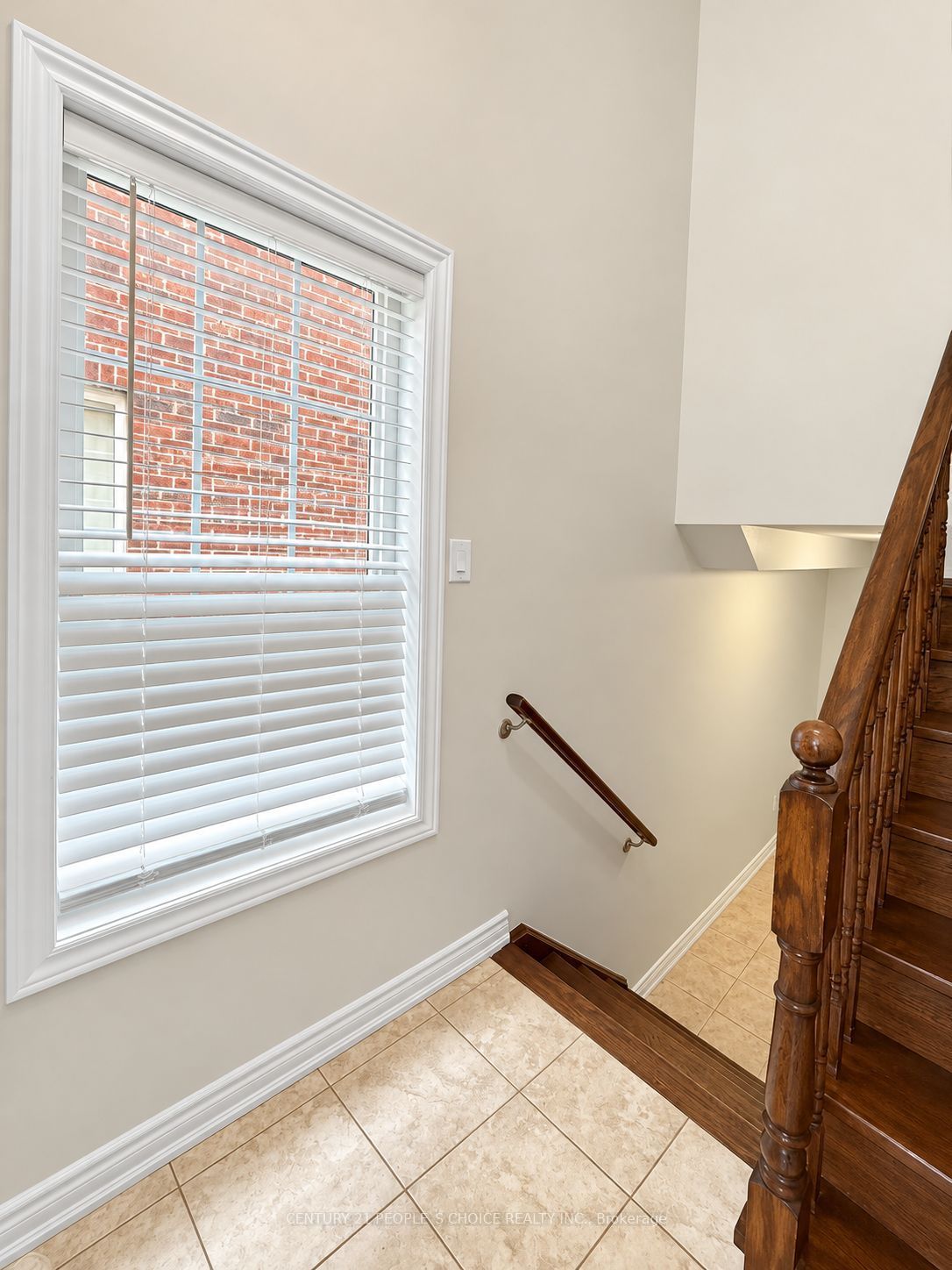 230 Paisley Boulevard W 24 Property Photo 15
