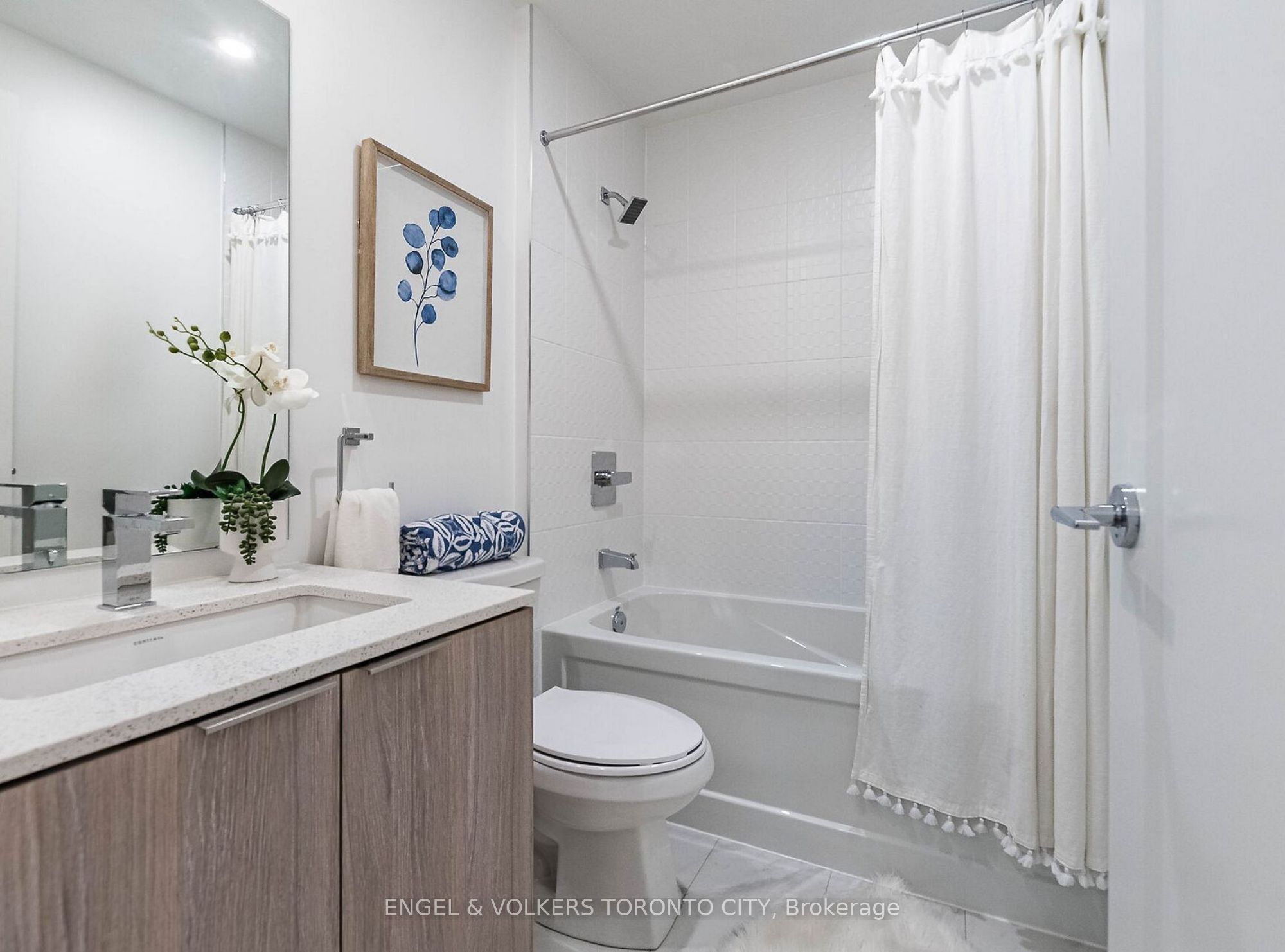 70 Annie Craig Drive Th104 Property Photo 15