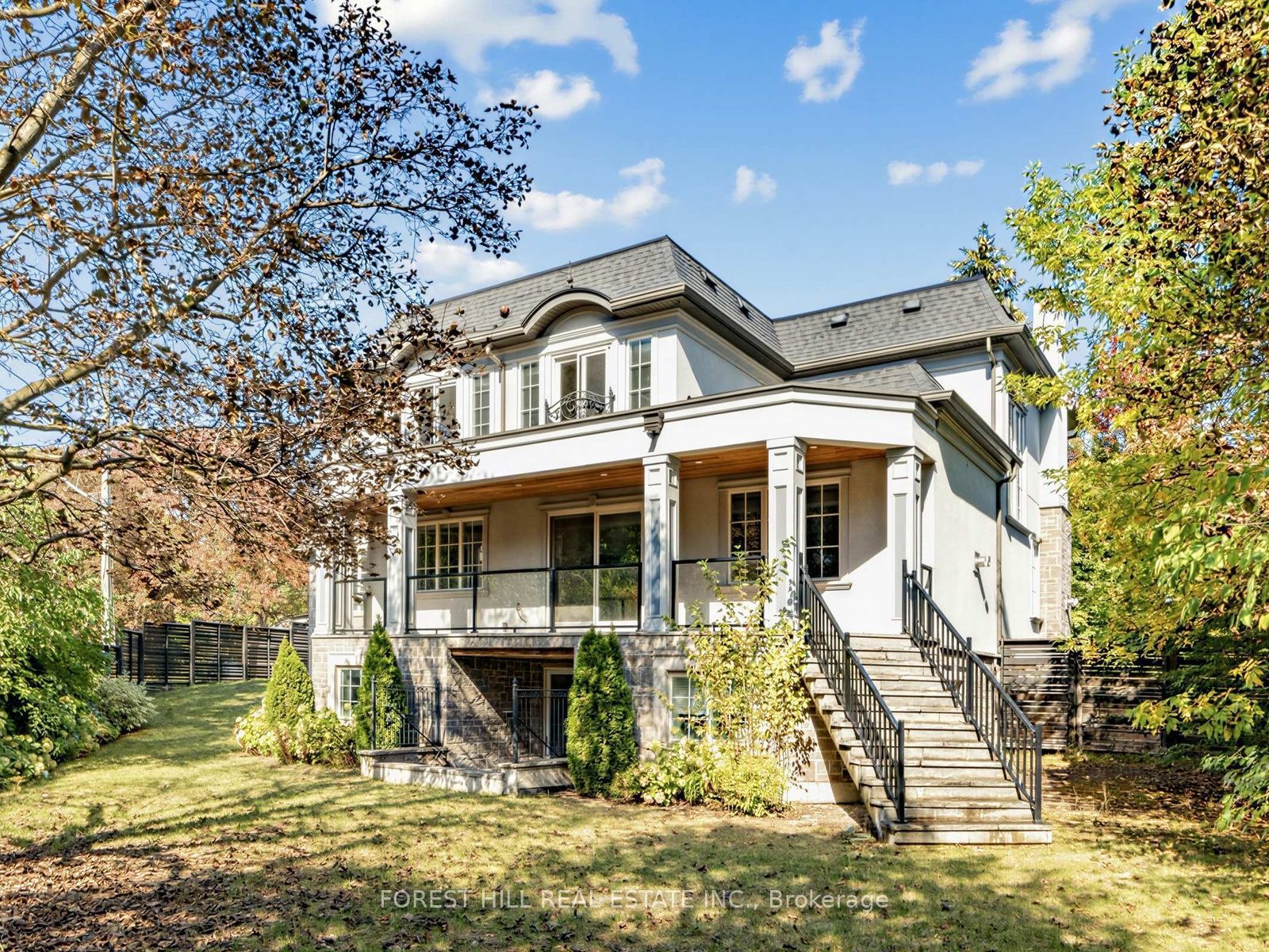 302 Pinehurst Drive W Property Photo 49