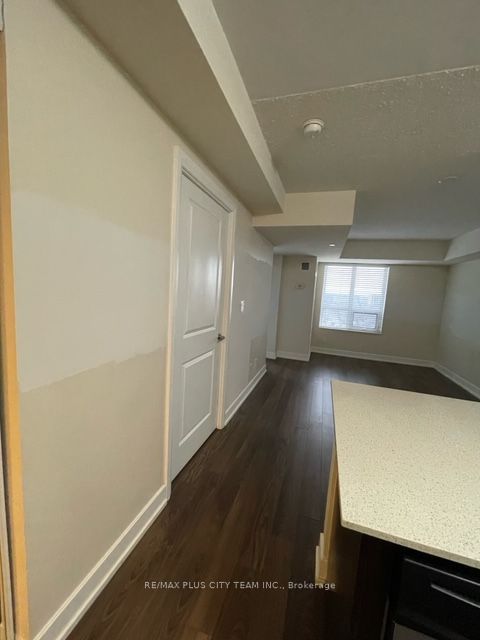 2 Eva Road 1521 Property Photo 3
