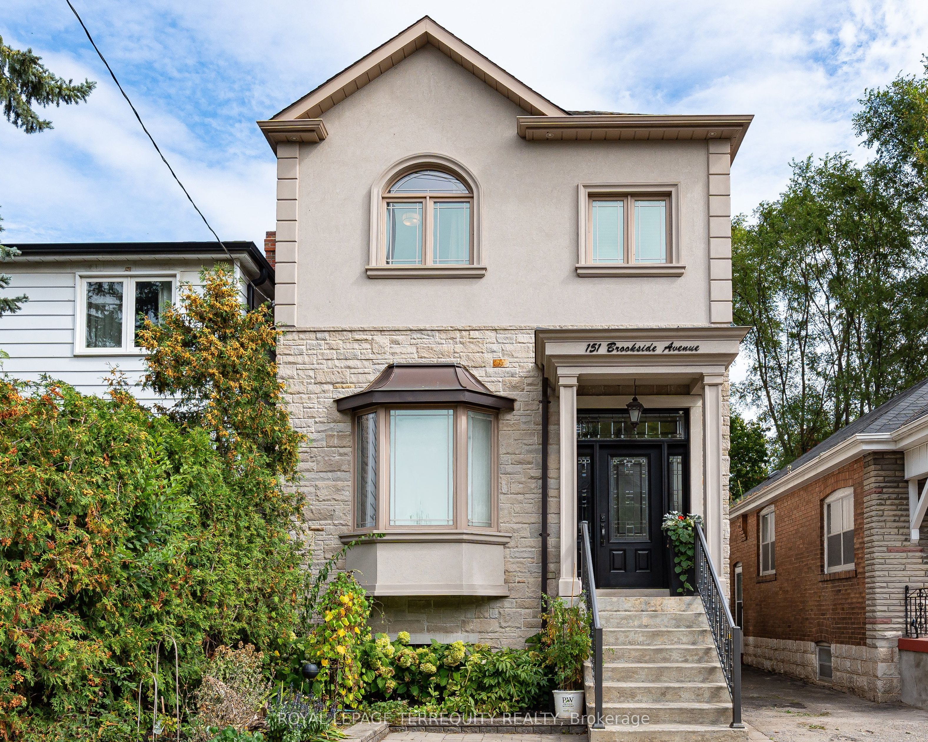 151 Brookside Avenue Property Photo 1