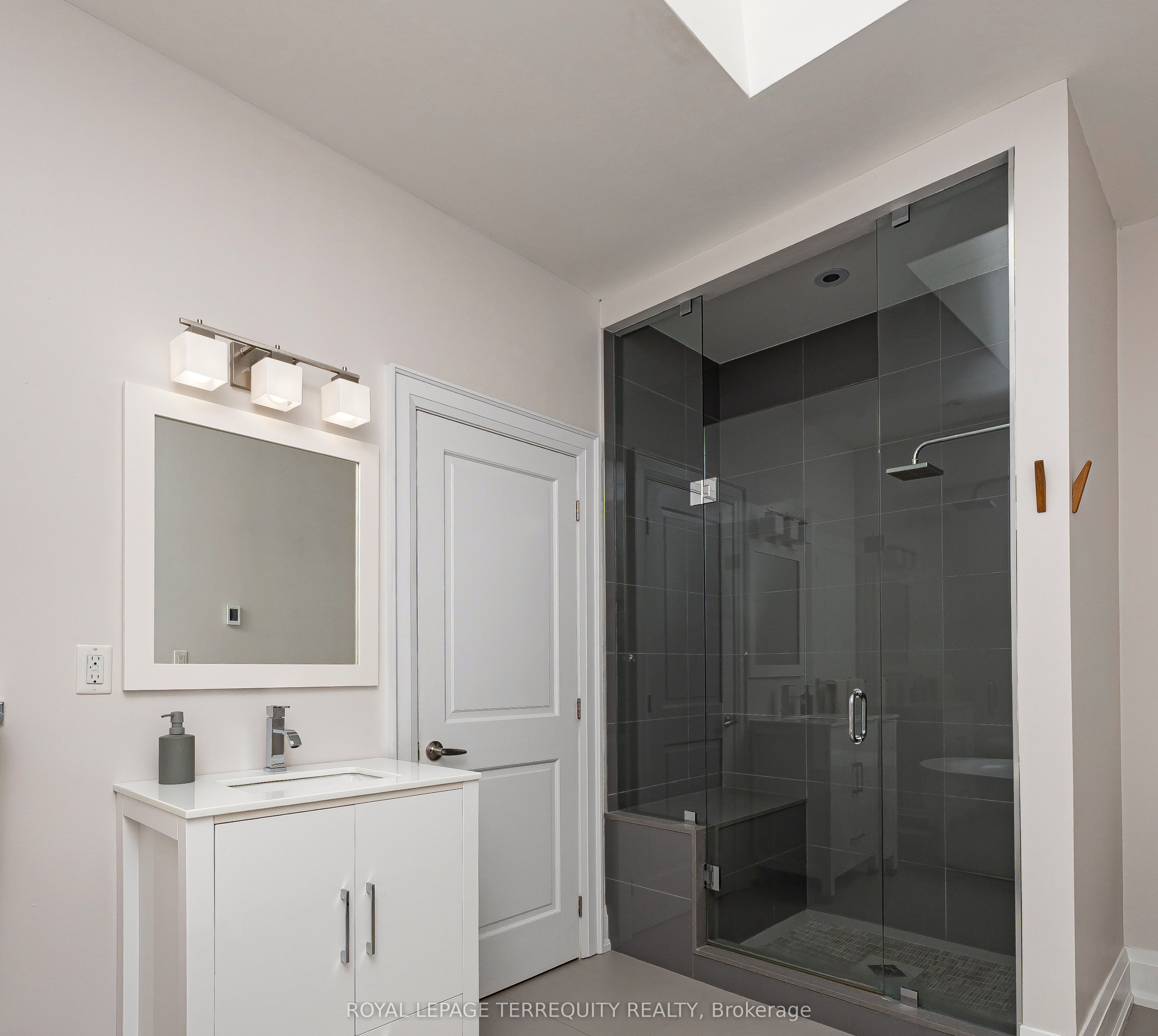 151 Brookside Avenue Property Photo 15