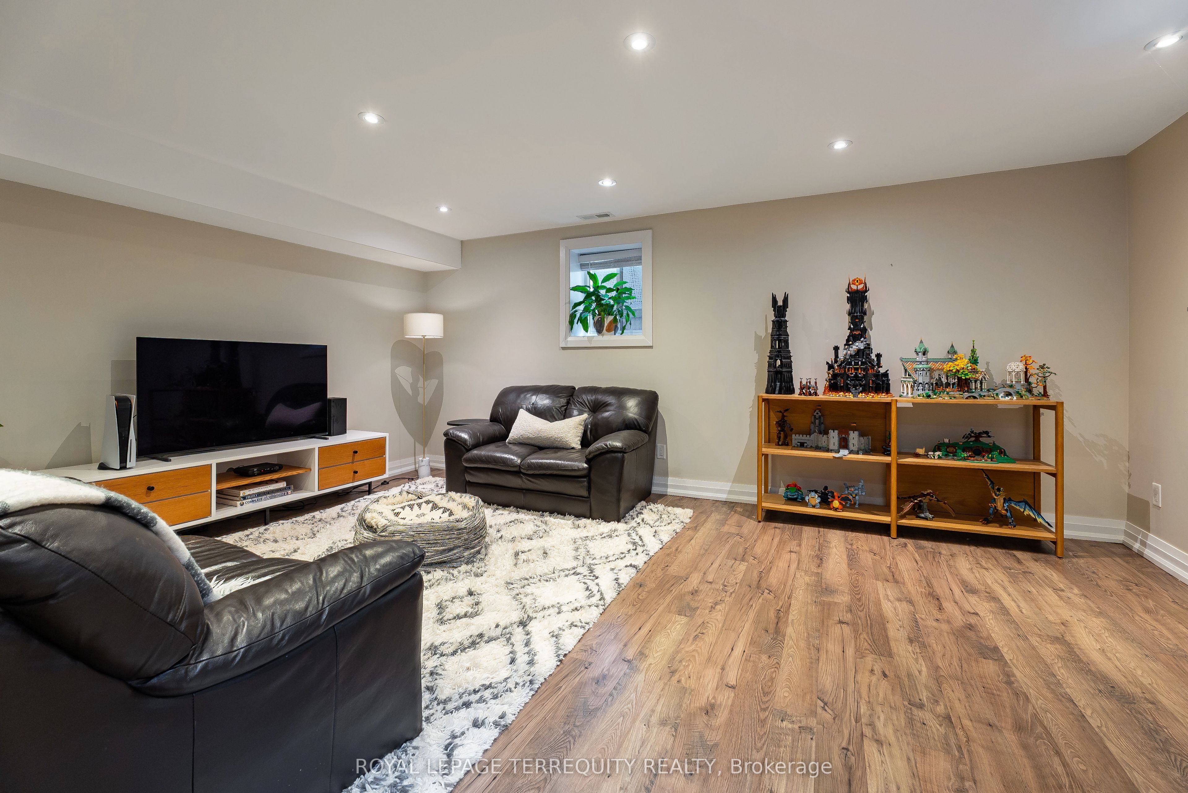 151 Brookside Avenue Property Photo 21