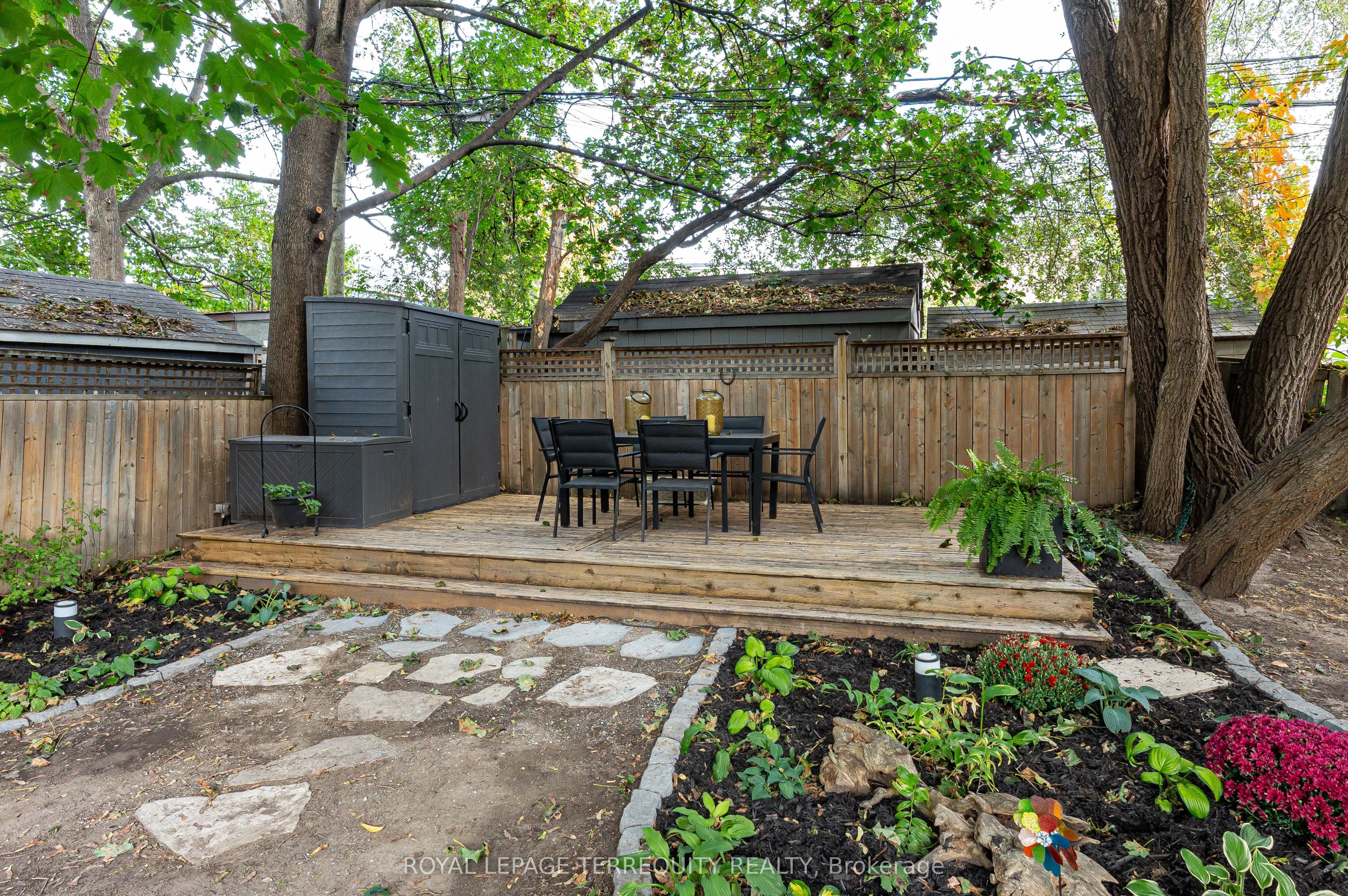 151 Brookside Avenue Property Photo 25