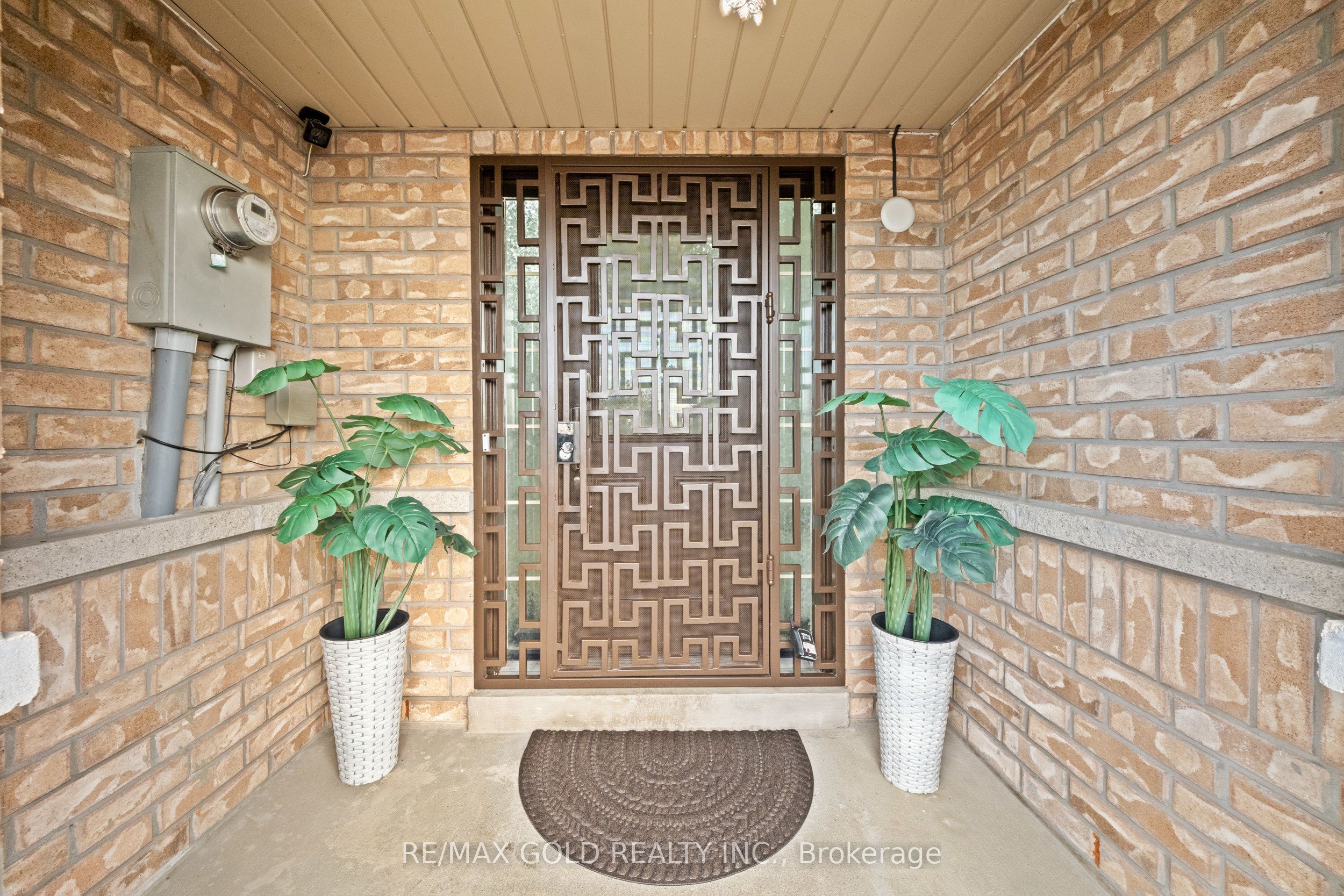 35 Davenhill Road Property Photo 2