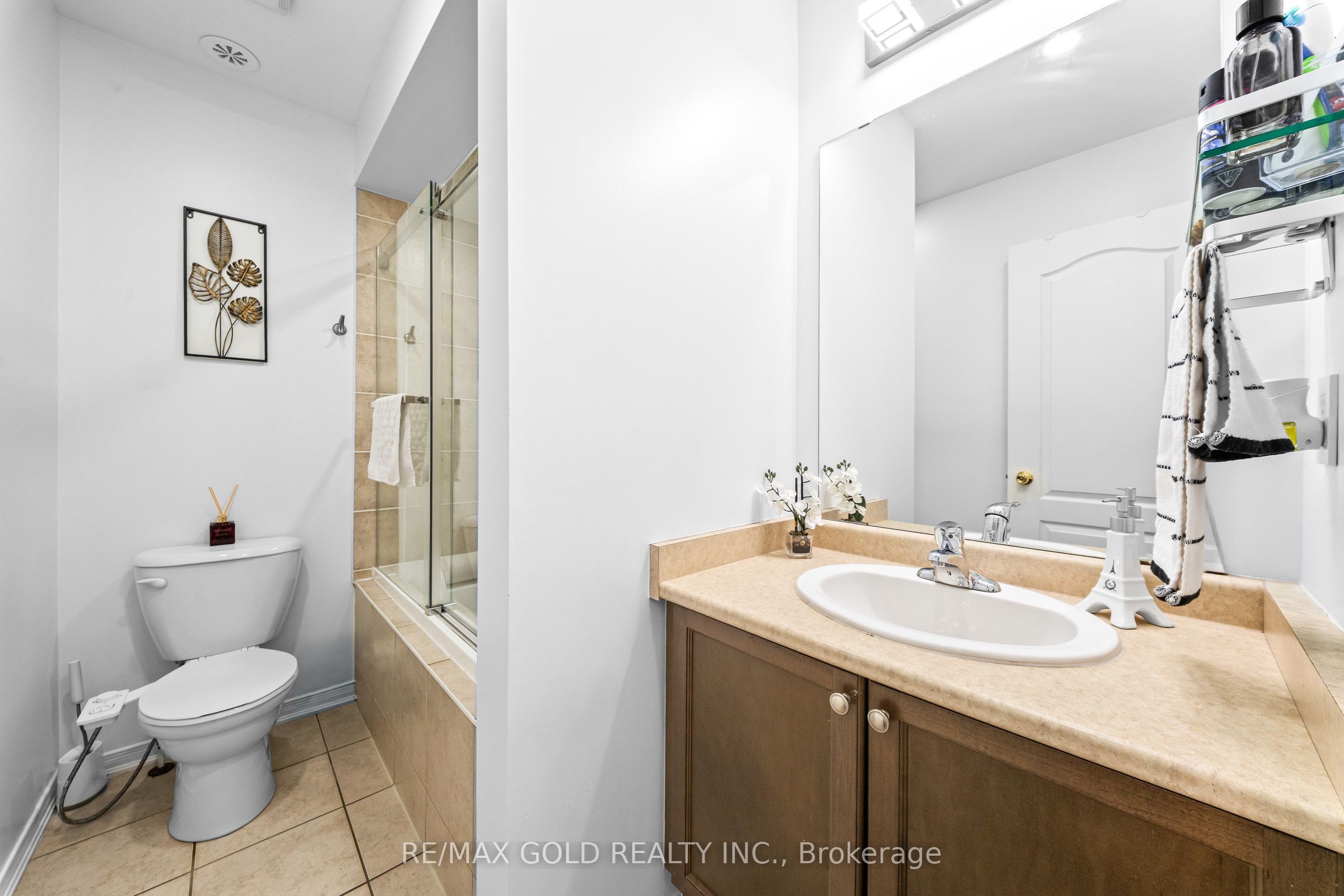 35 Davenhill Road Property Photo 15